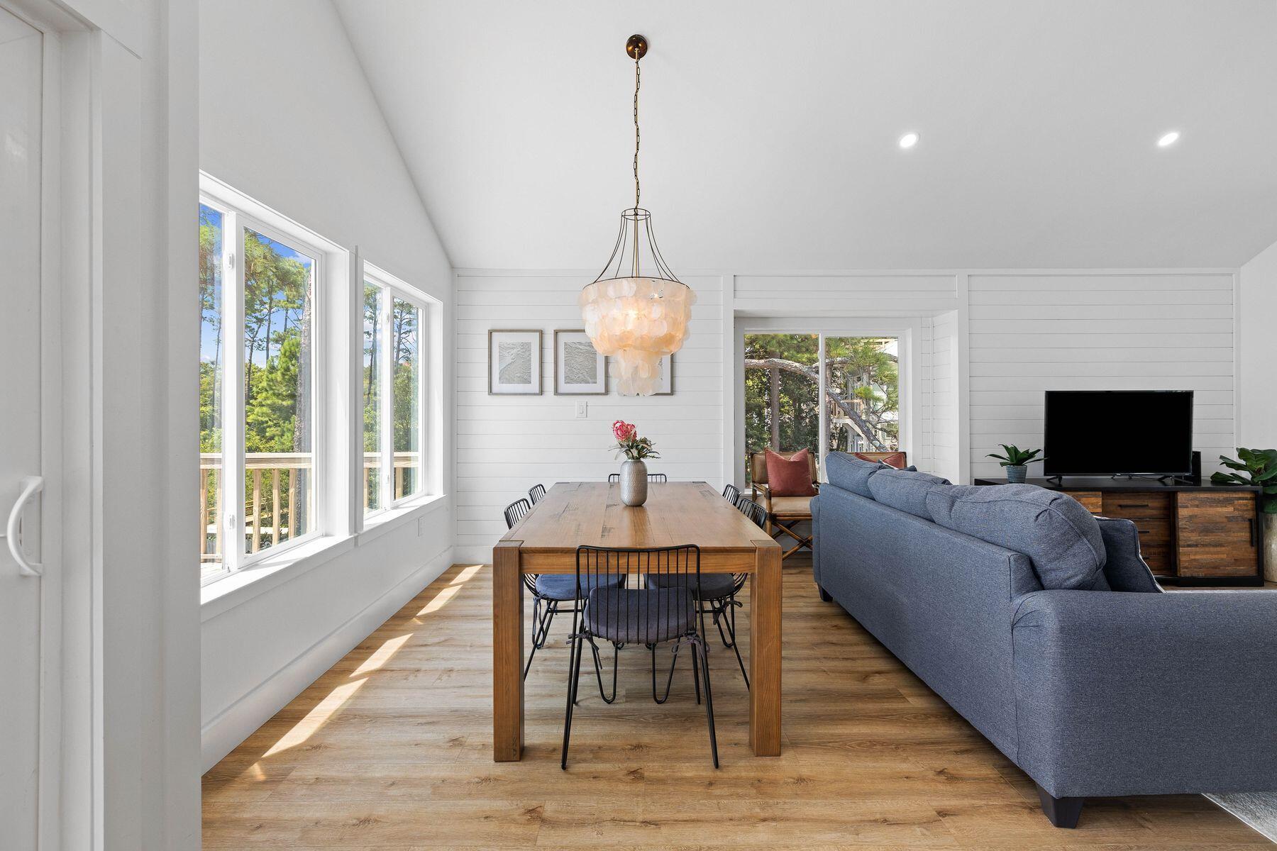 6481 W County Highway 30A