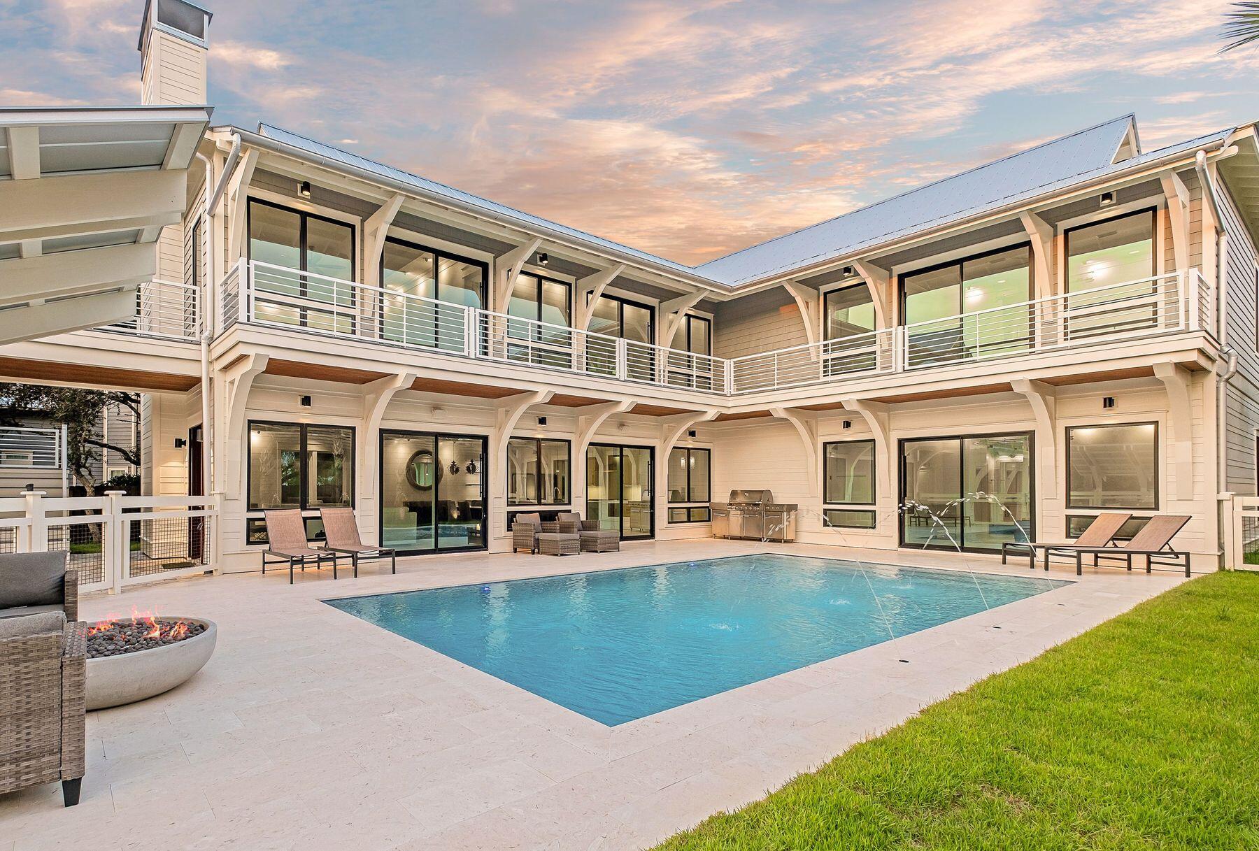 56 Pelican Glide Lane