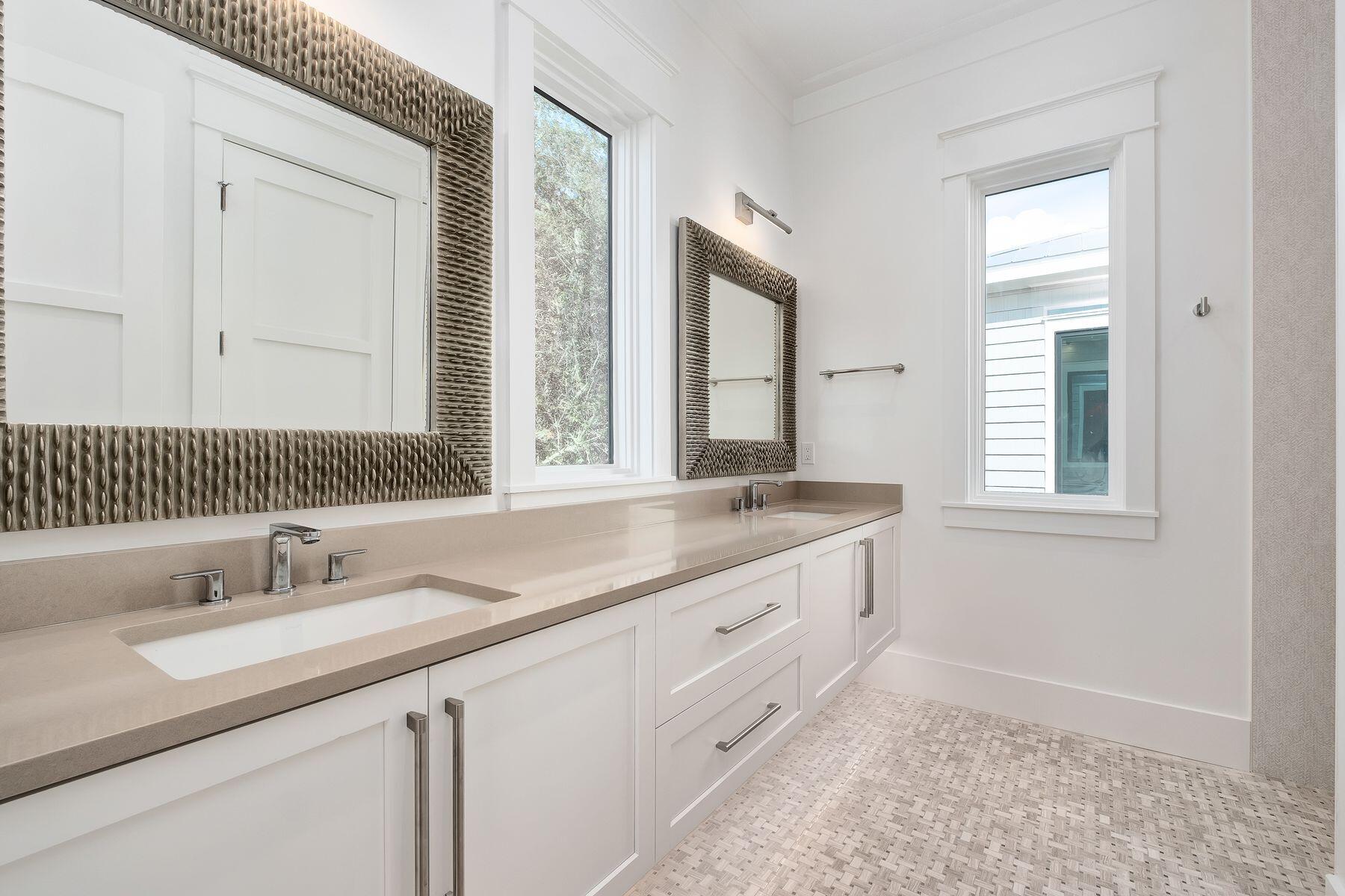 56 Pelican Glide Lane