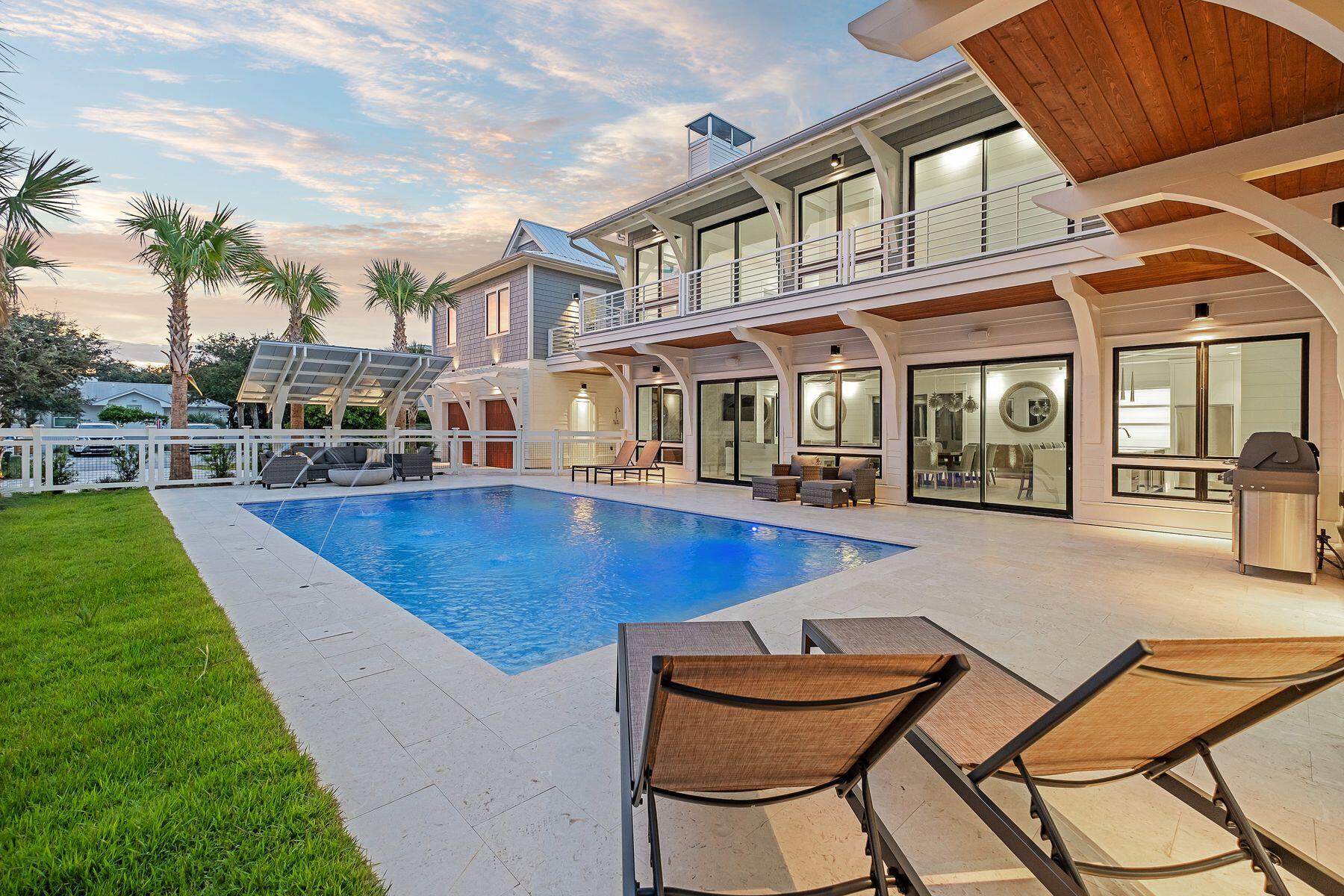 56 Pelican Glide Lane