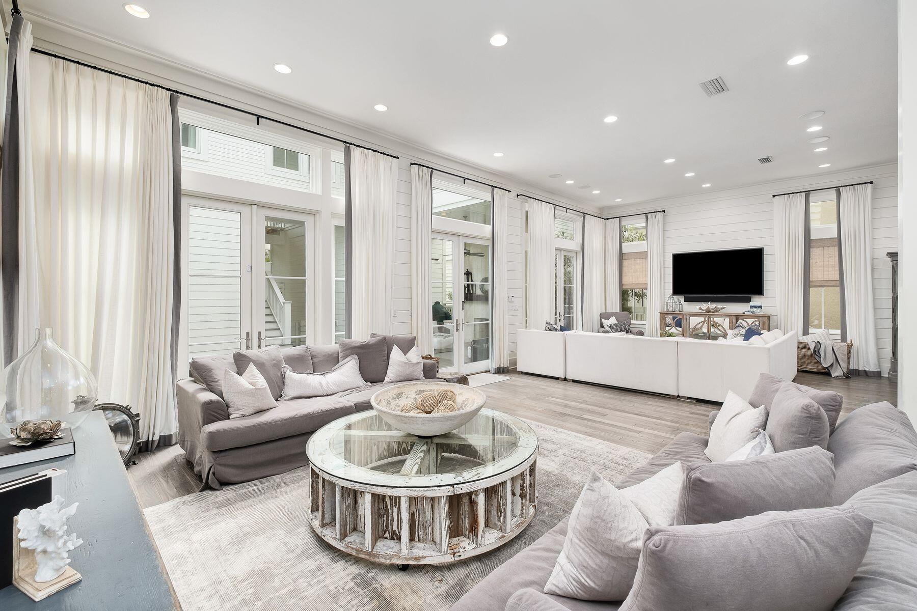 215 Western Lake Drive