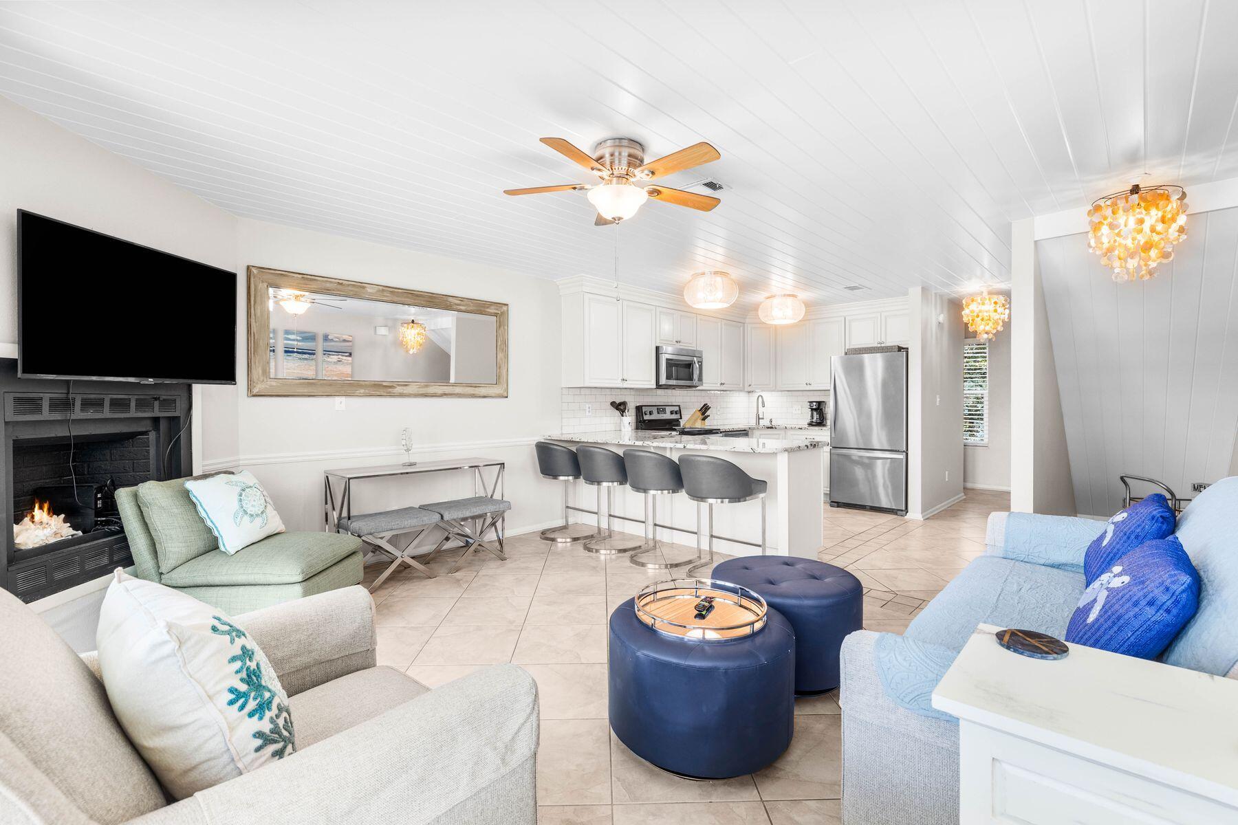 100 S Spooky Lane, UNIT 5A