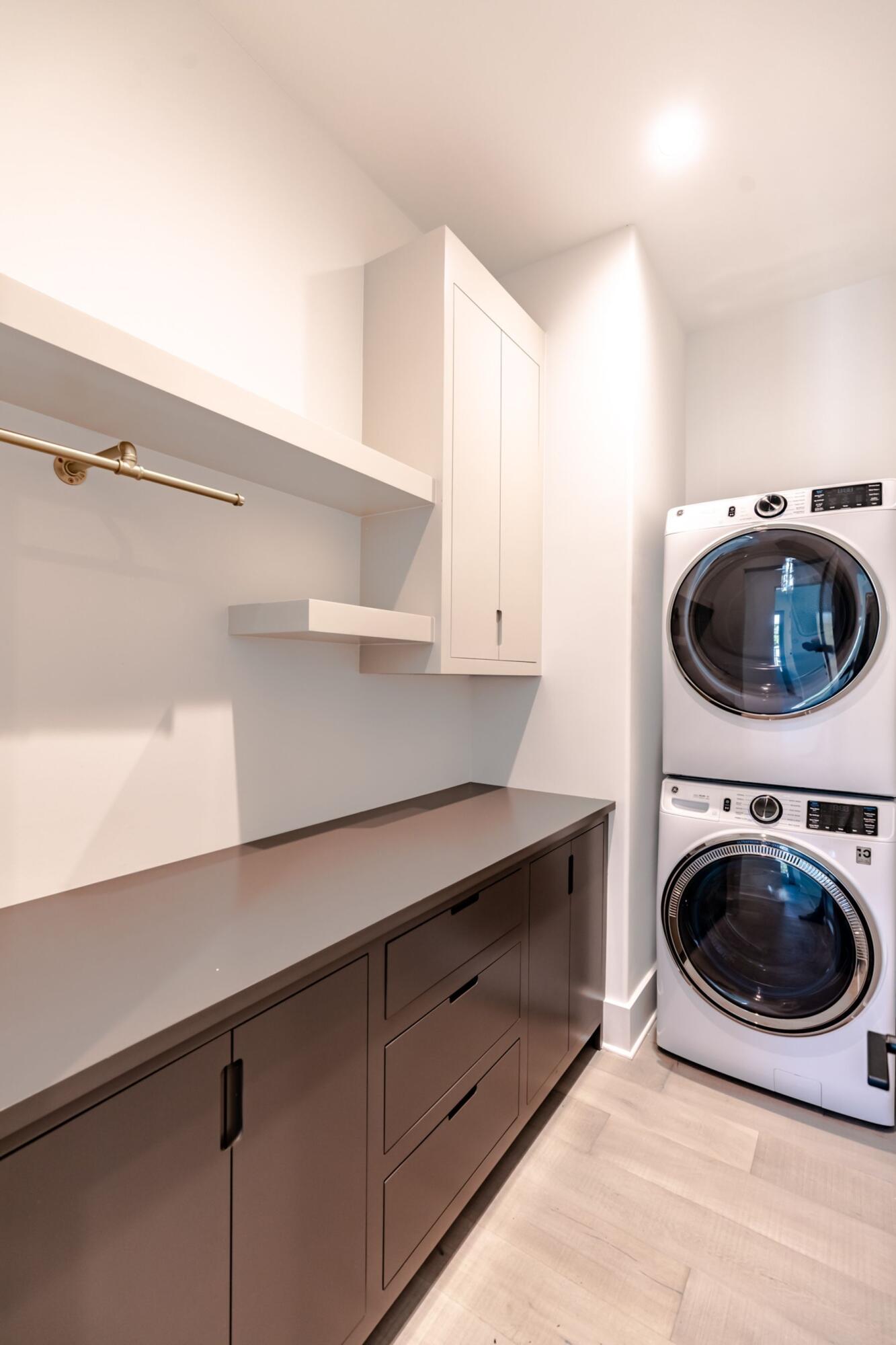 143 Grande Pointe Circle