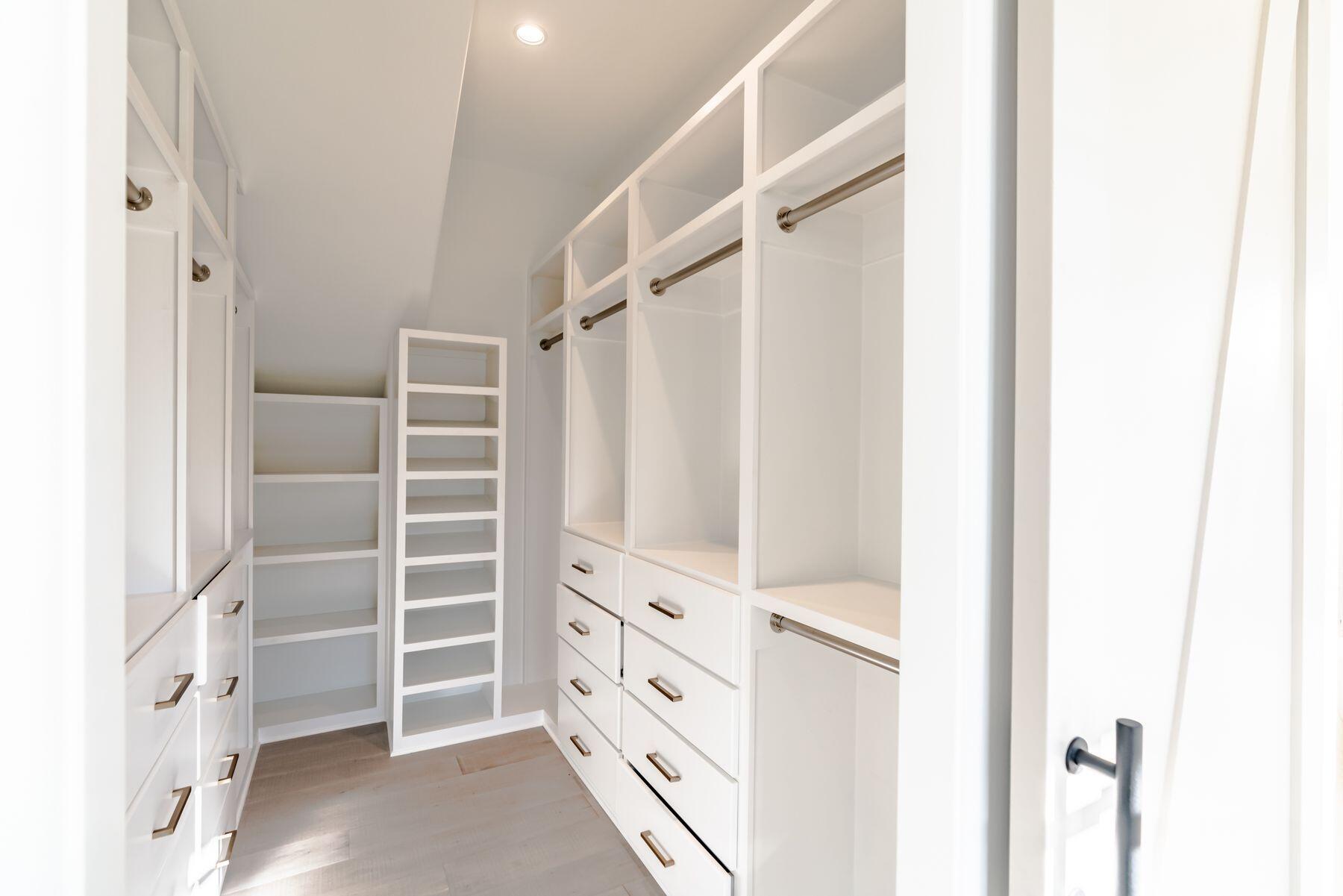 143 Grande Pointe Circle