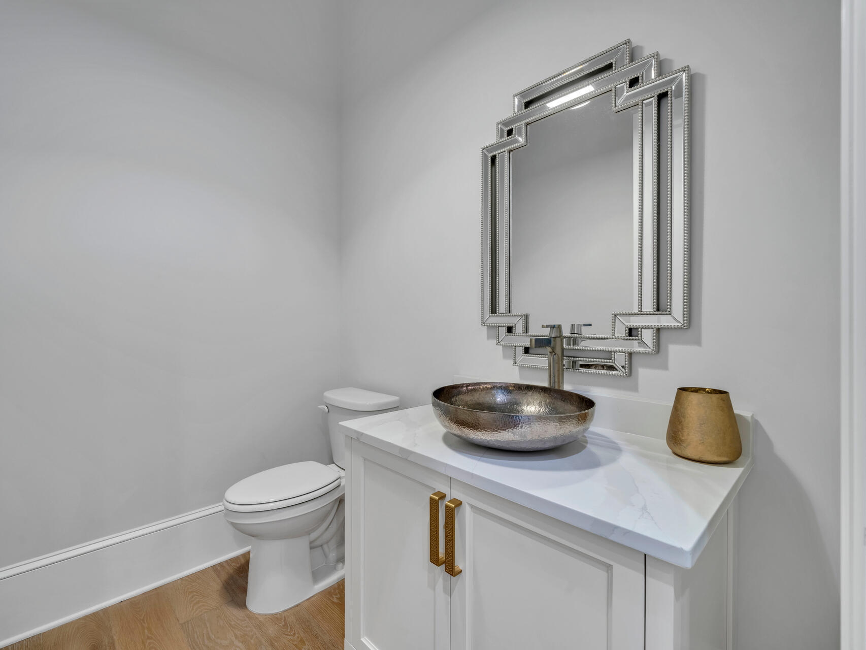 3526 Burnt Pine Lane