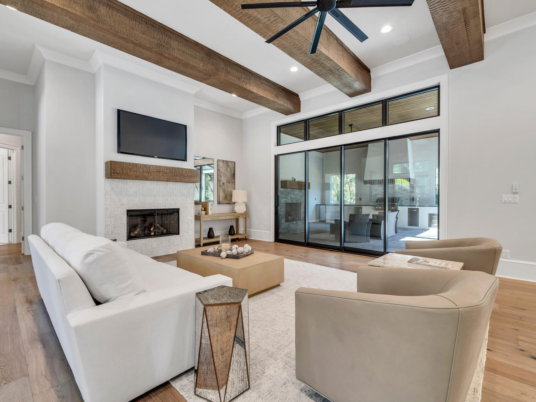 3526 Burnt Pine Lane