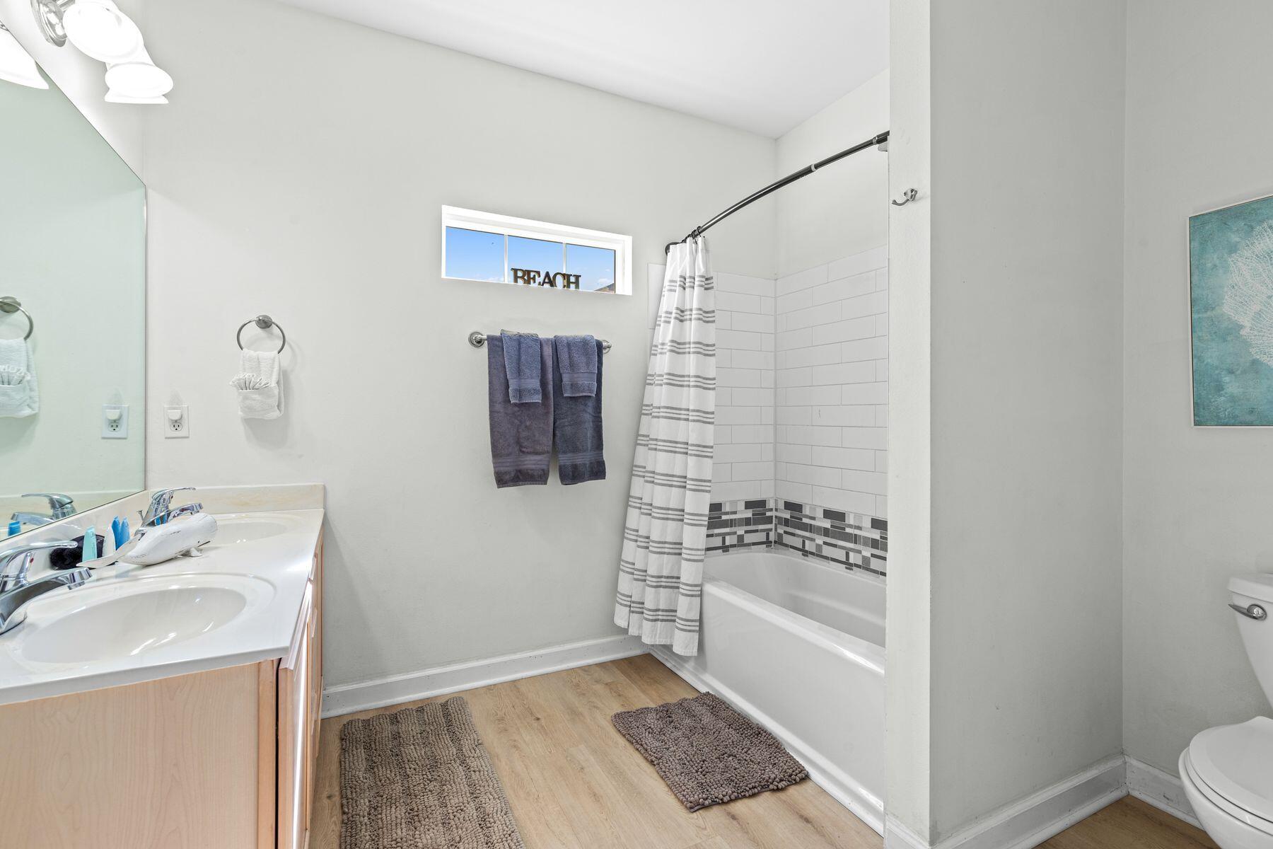 63 Batchelors Button Drive, UNIT 4