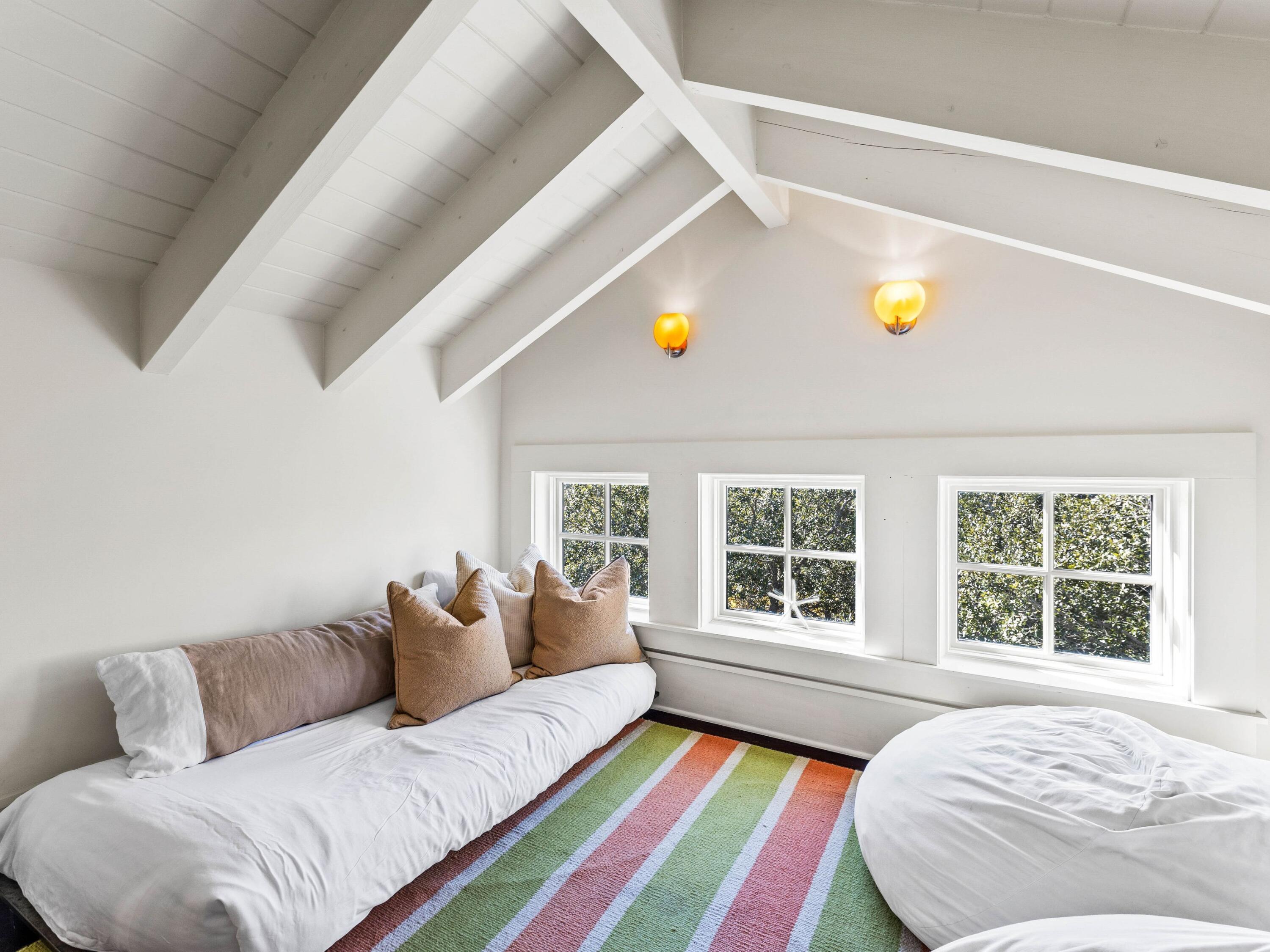 12 Viridian Park Drive