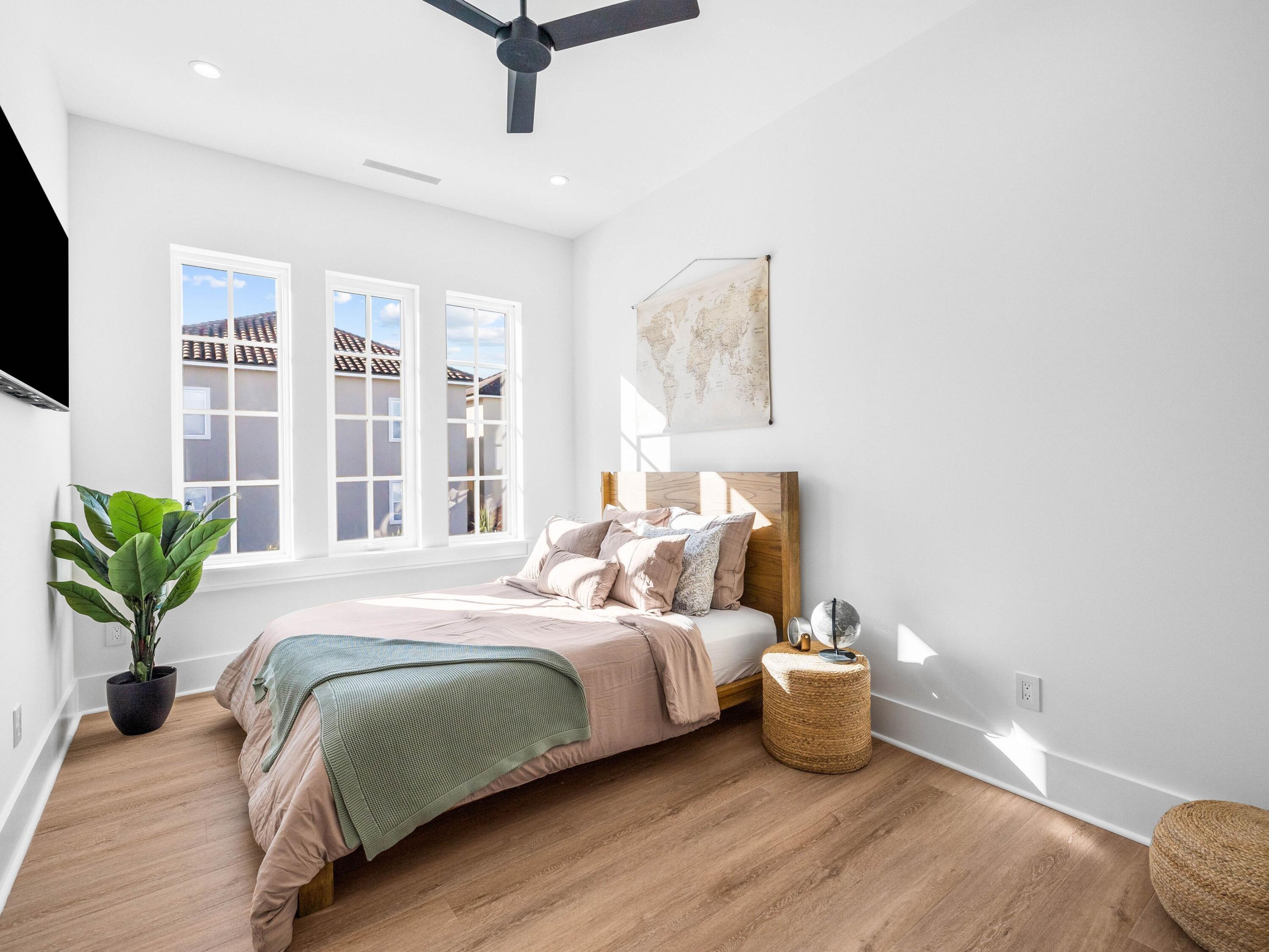 21619 Dolphin Avenue