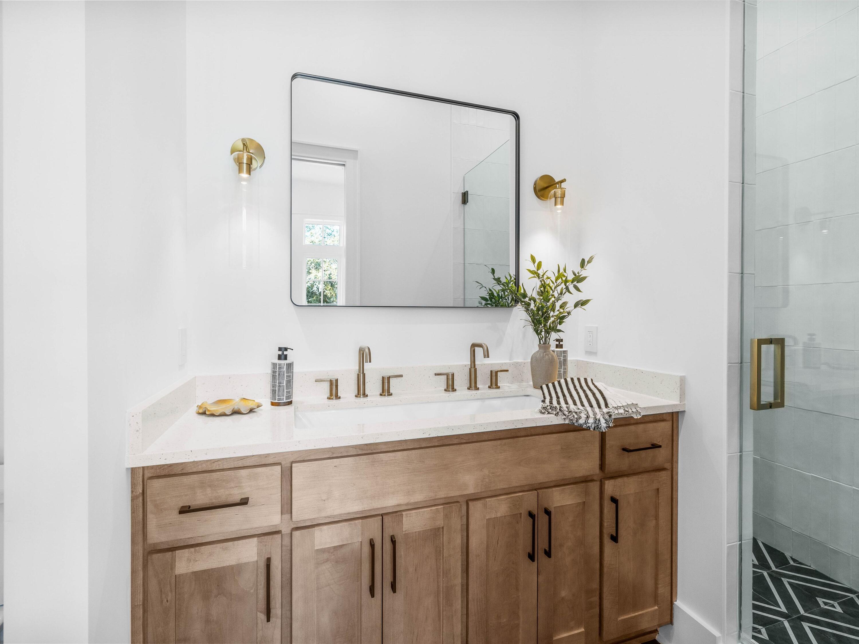 21619 Dolphin Avenue