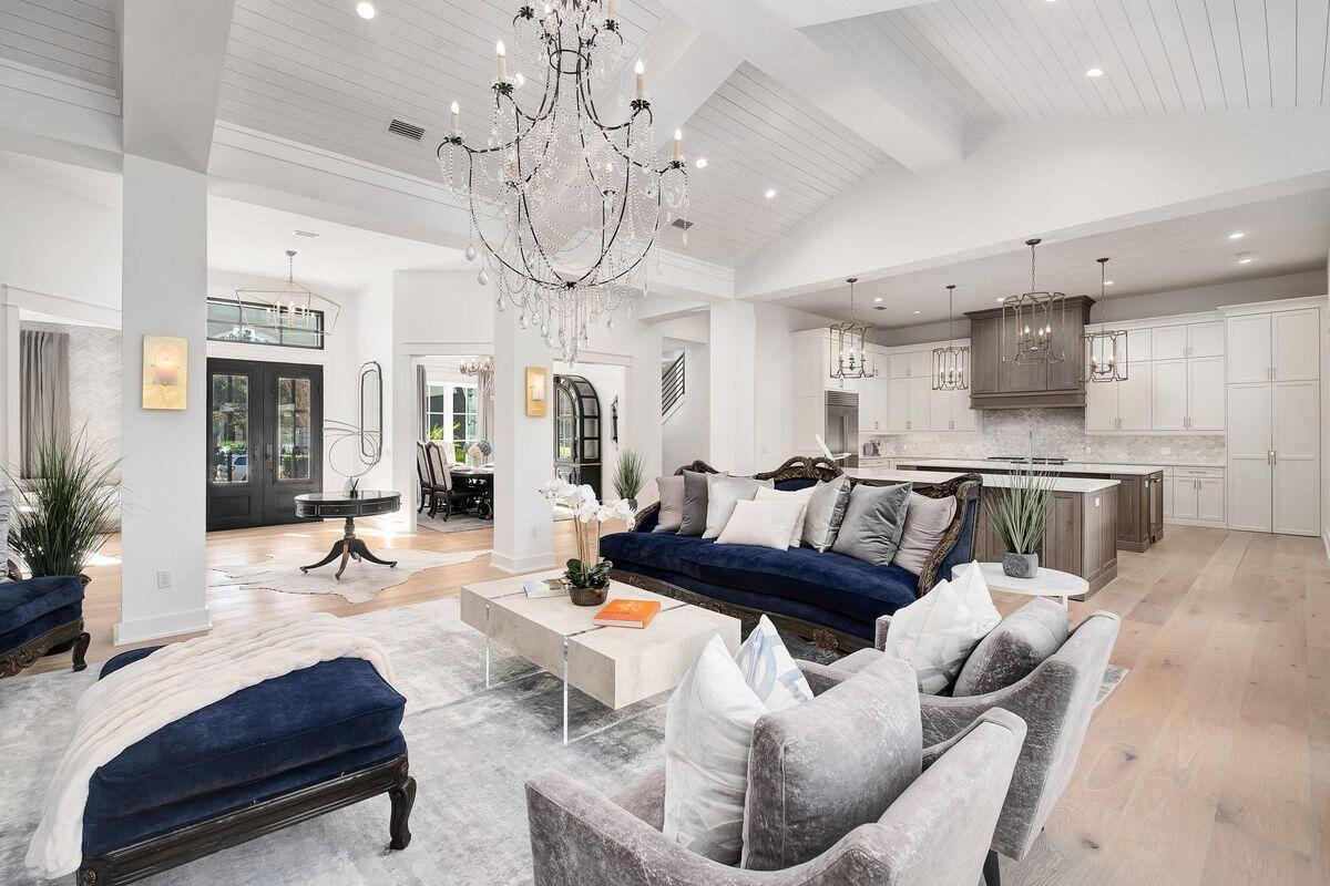 3202 Bay Estates Drive