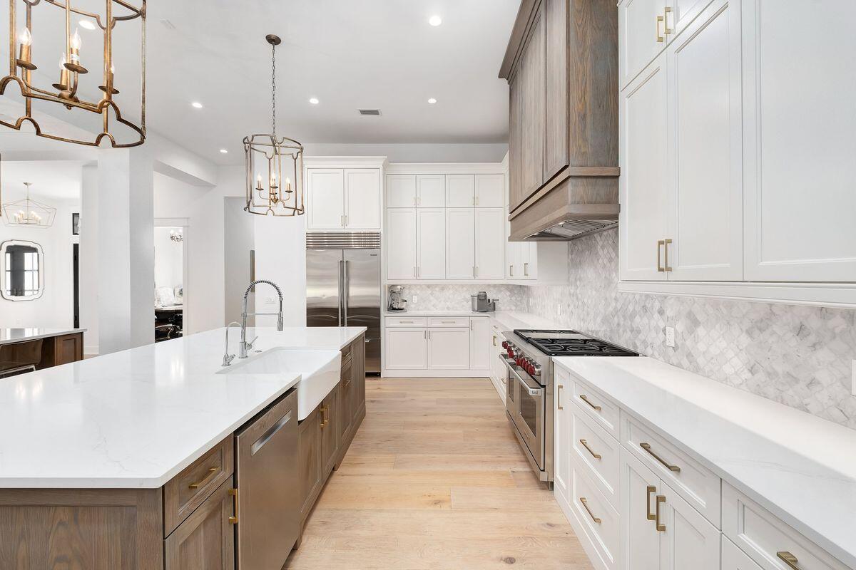 3202 Bay Estates Drive