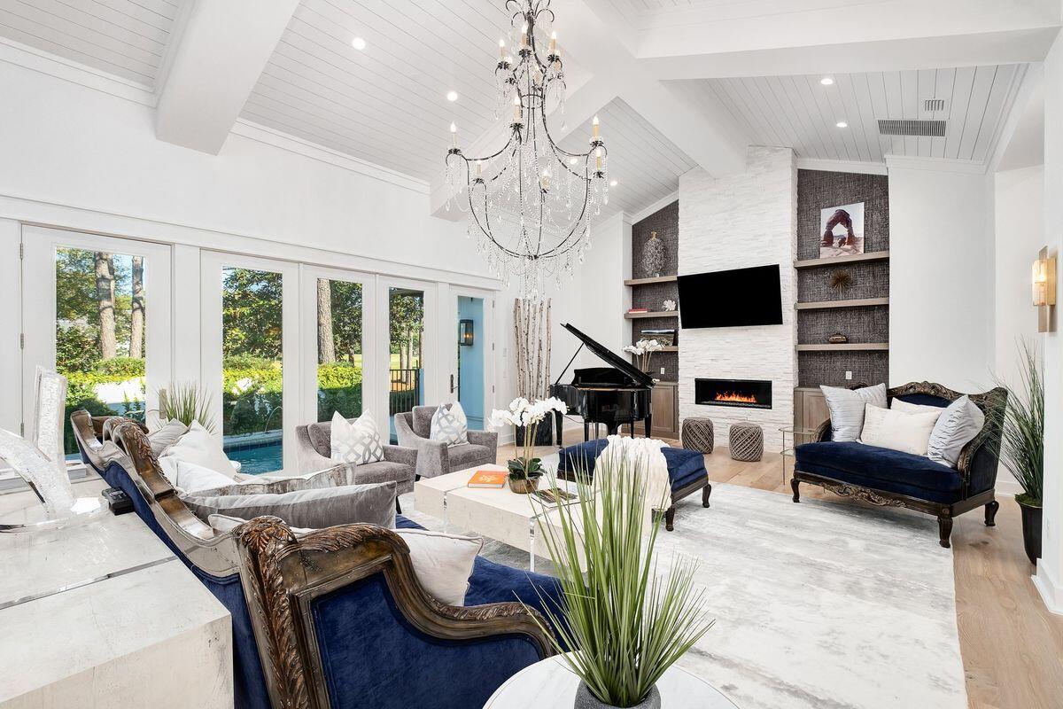 3202 Bay Estates Drive