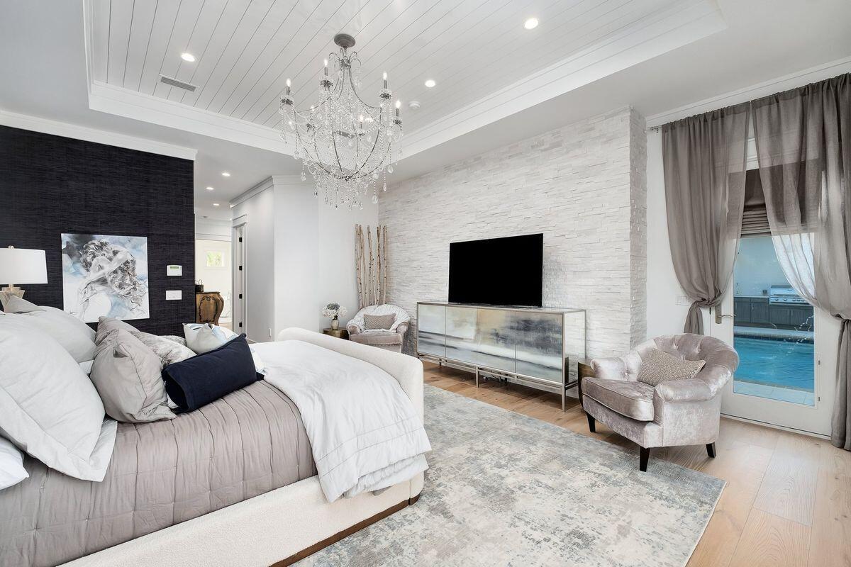 3202 Bay Estates Drive