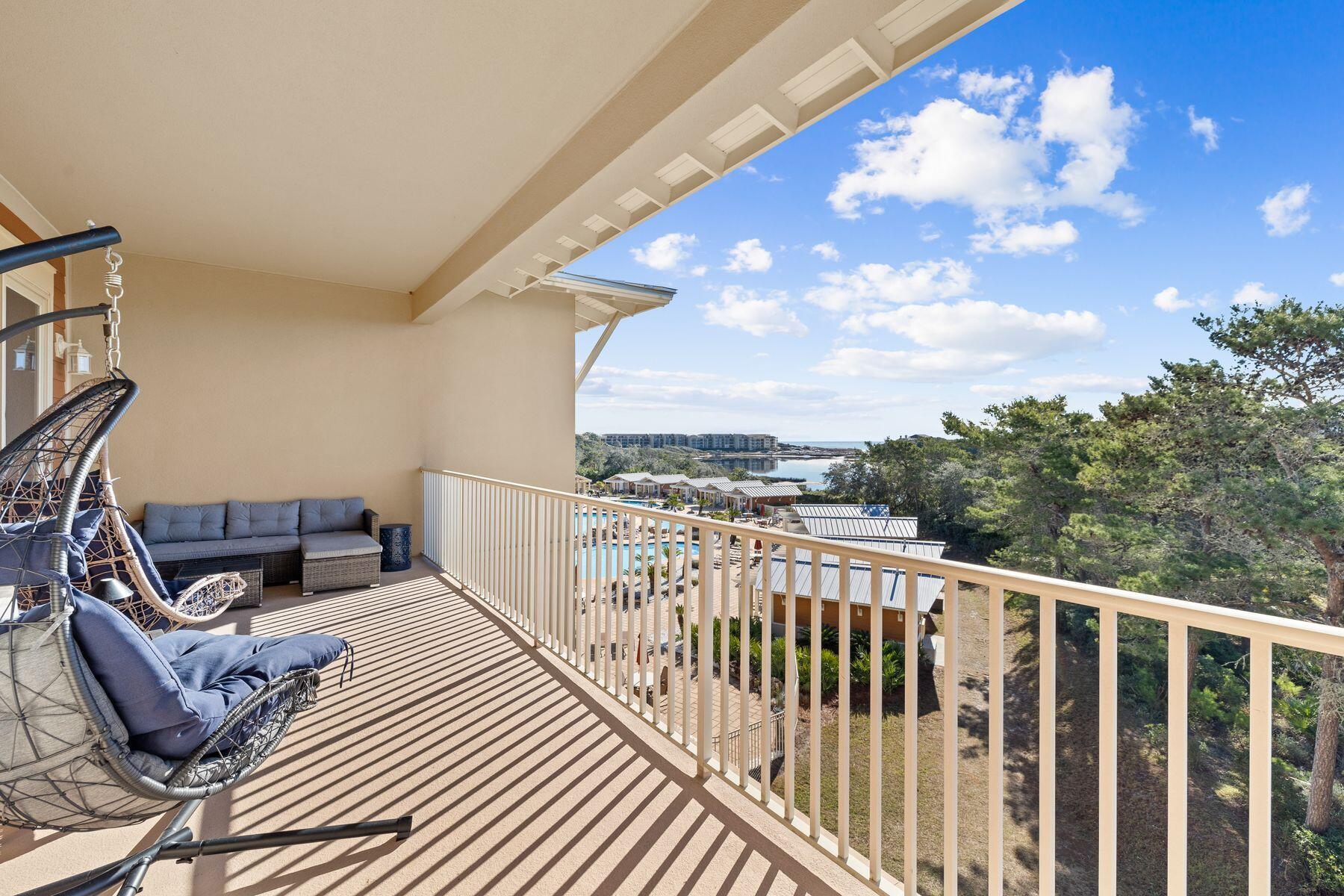 1653 W County Highway 30A, 3119