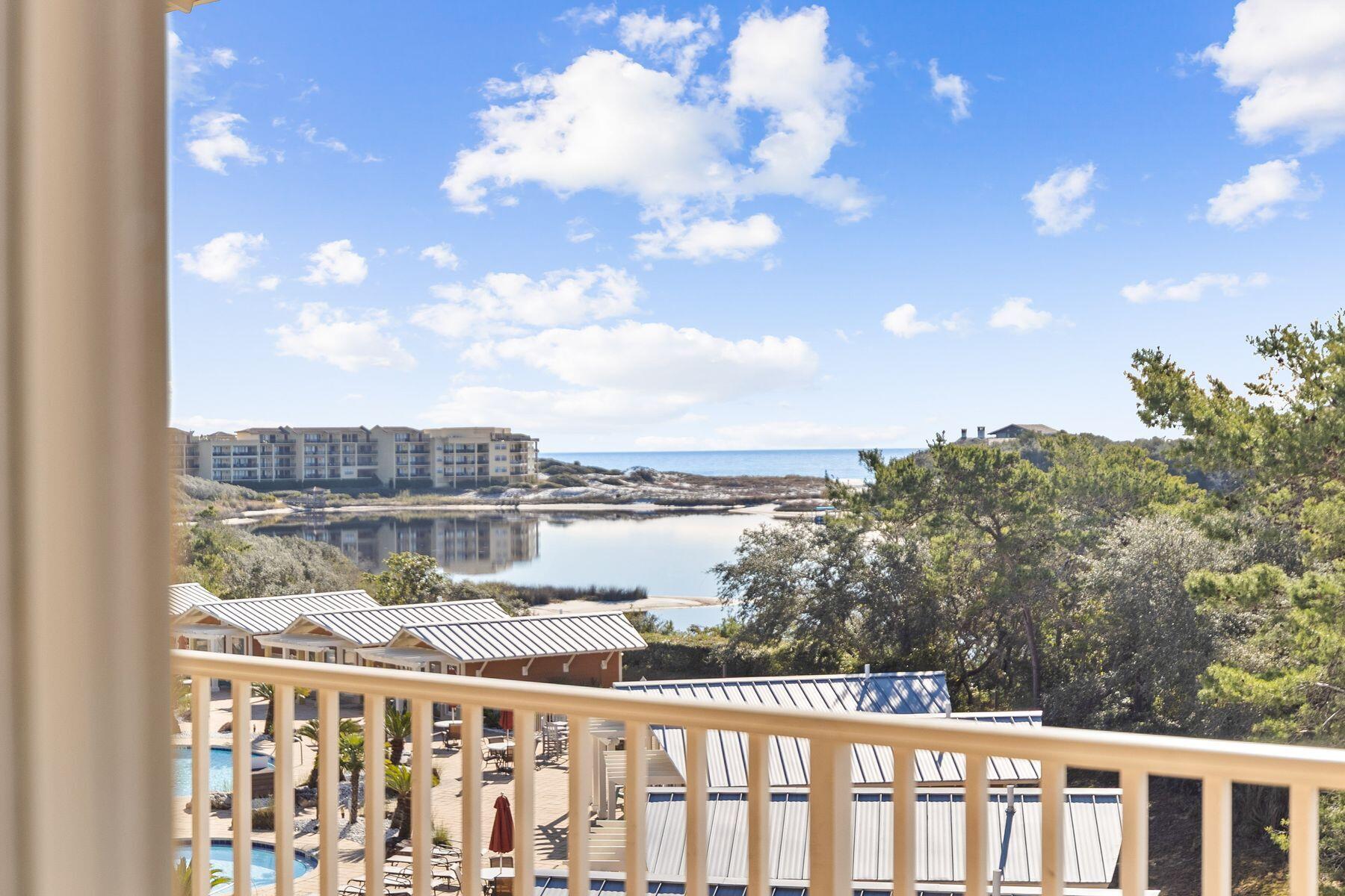 1653 W County Highway 30A, 3119