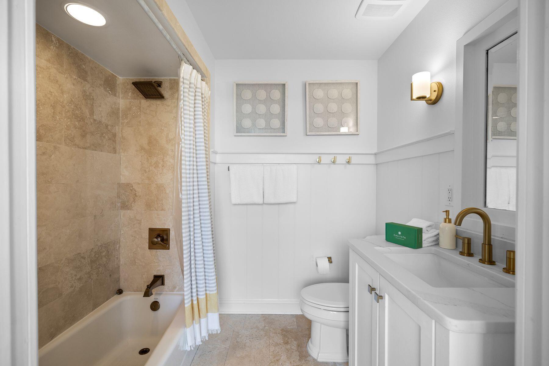 34 N Barrett Square, 2E