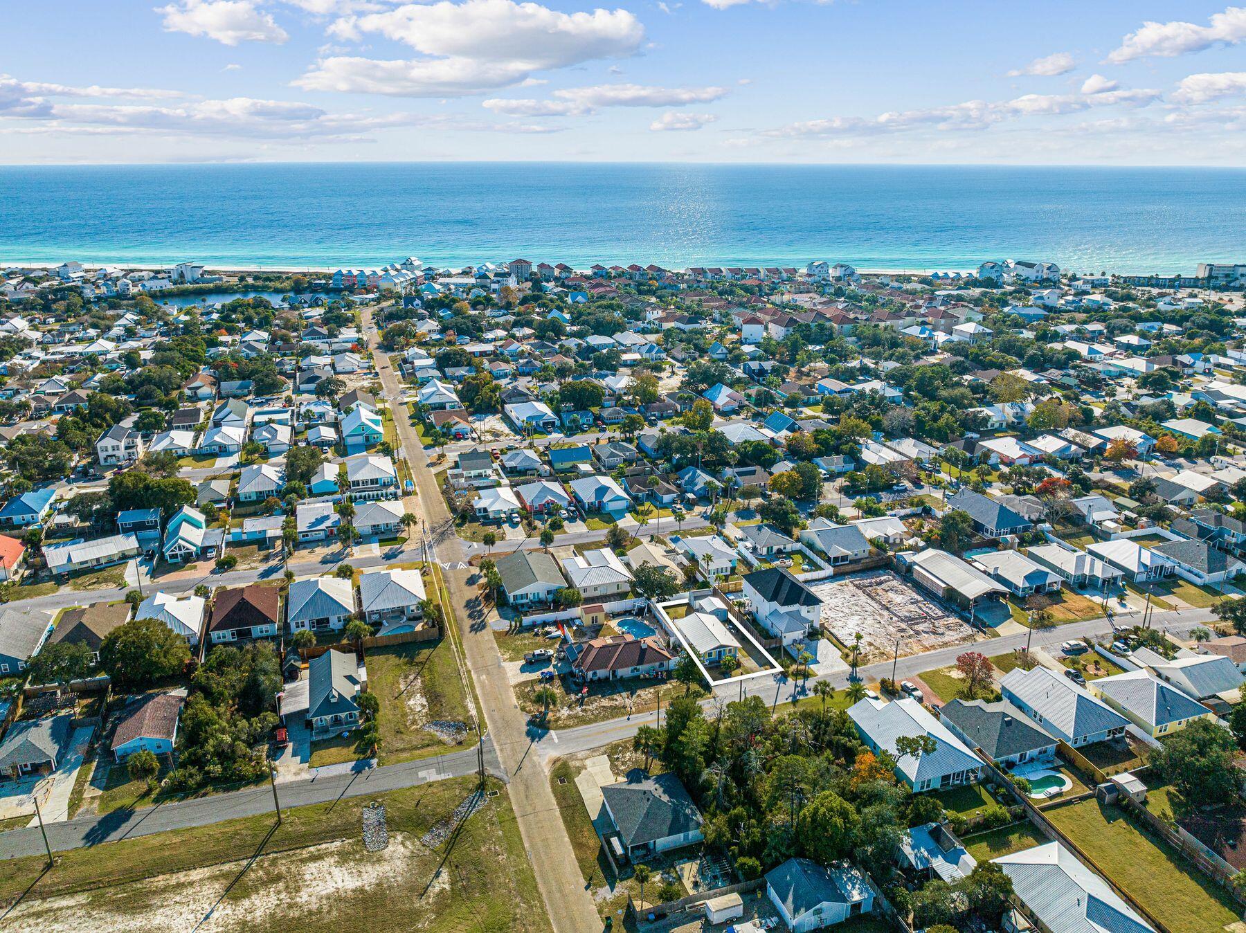 21507 Pompano Avenue