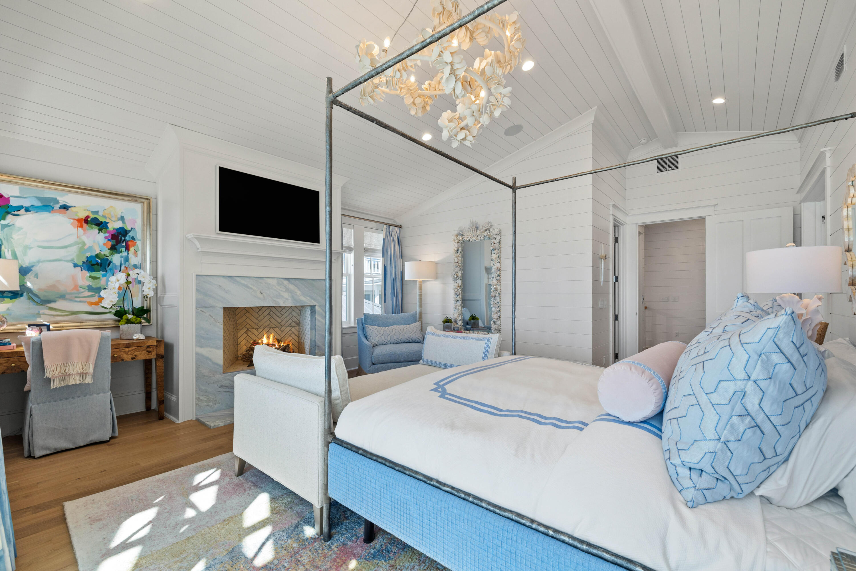 1938 E County Hwy 30A