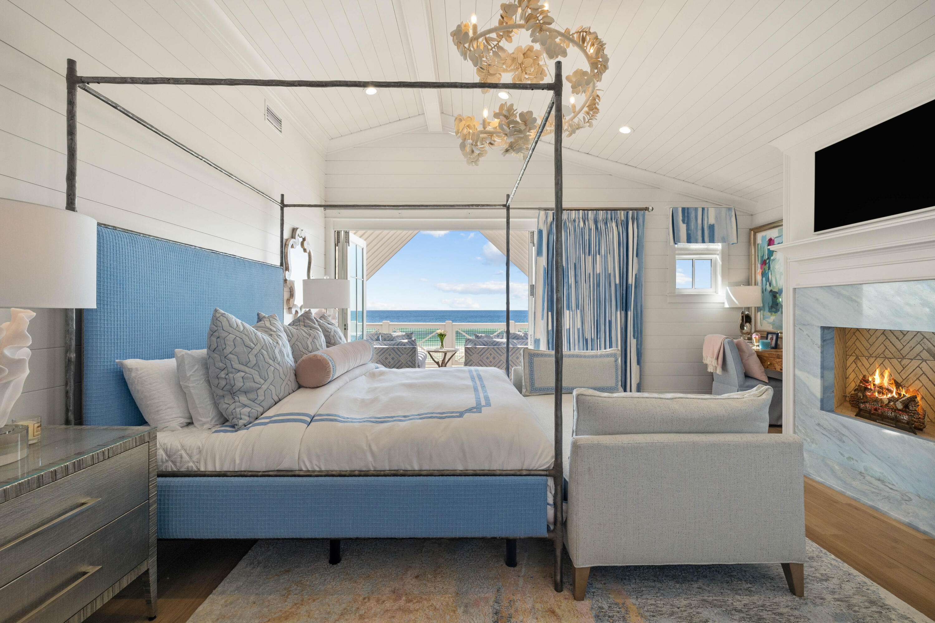 1938 E County Hwy 30A