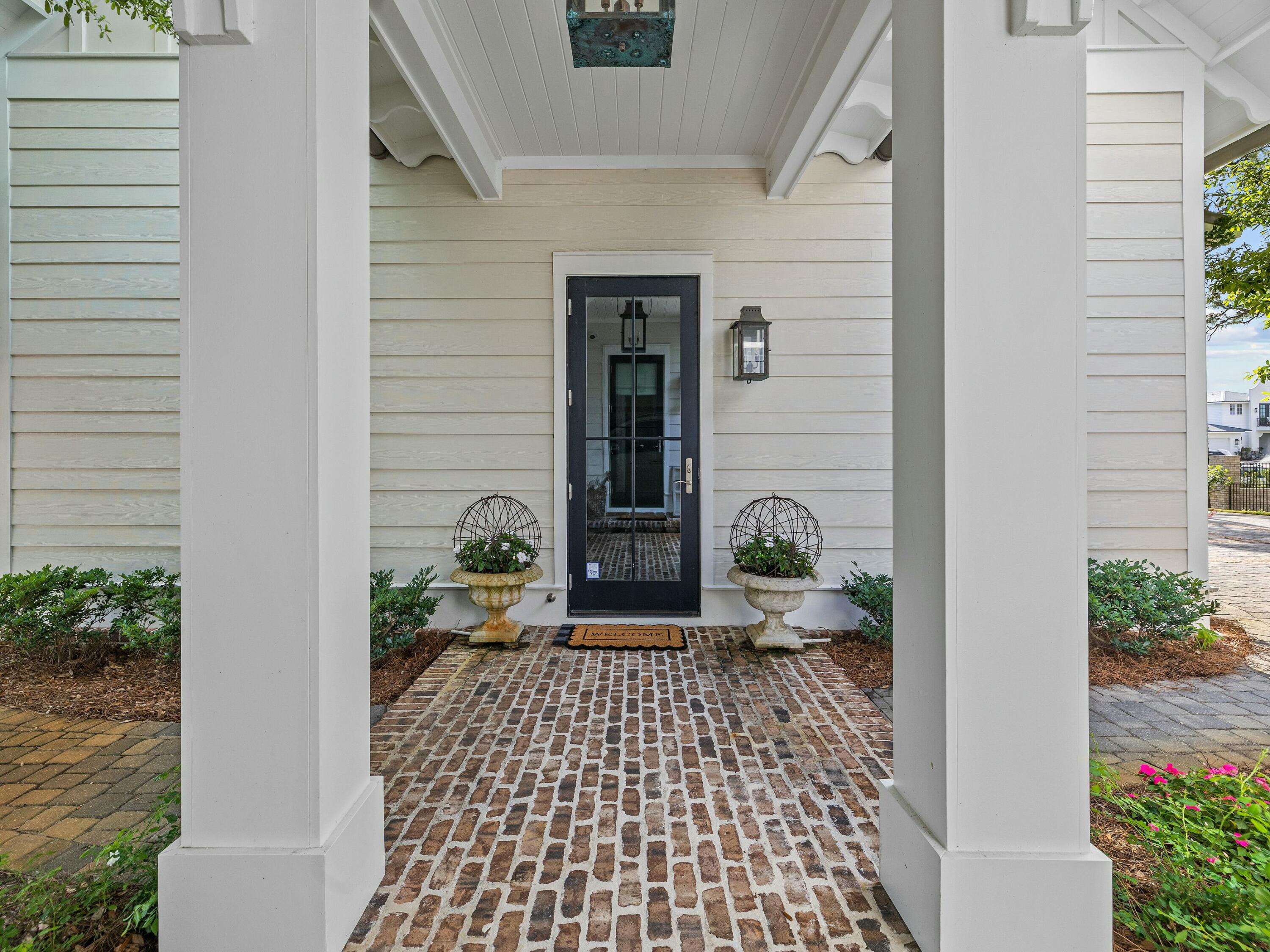 1521 Driftwood Point Road