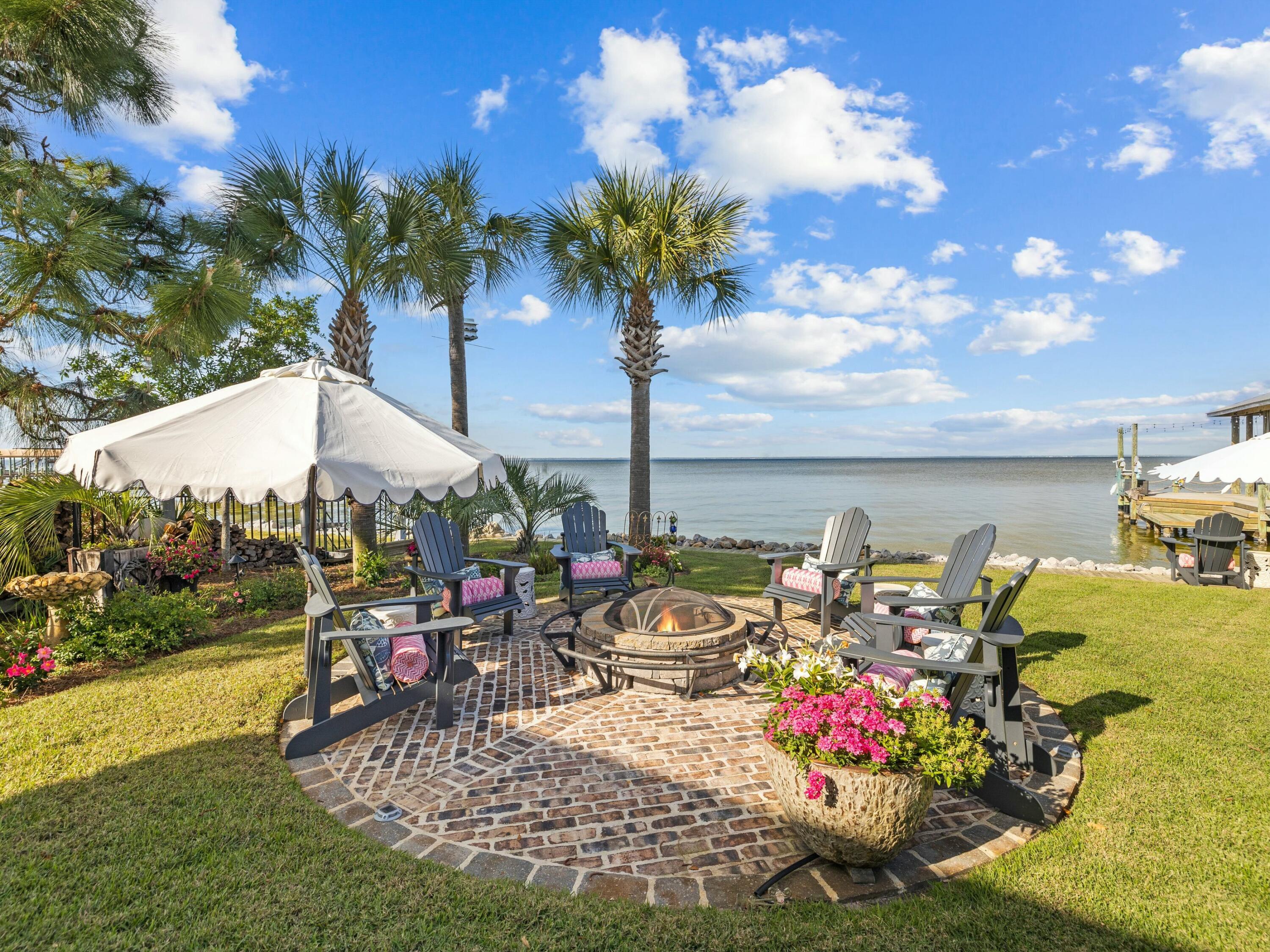 1521 Driftwood Point Road