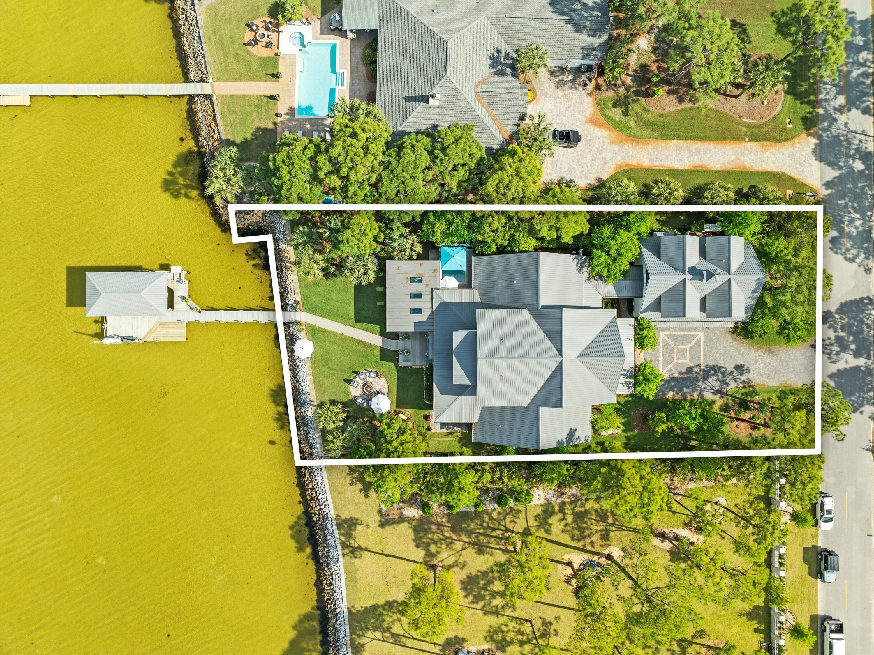 1521 Driftwood Point Road