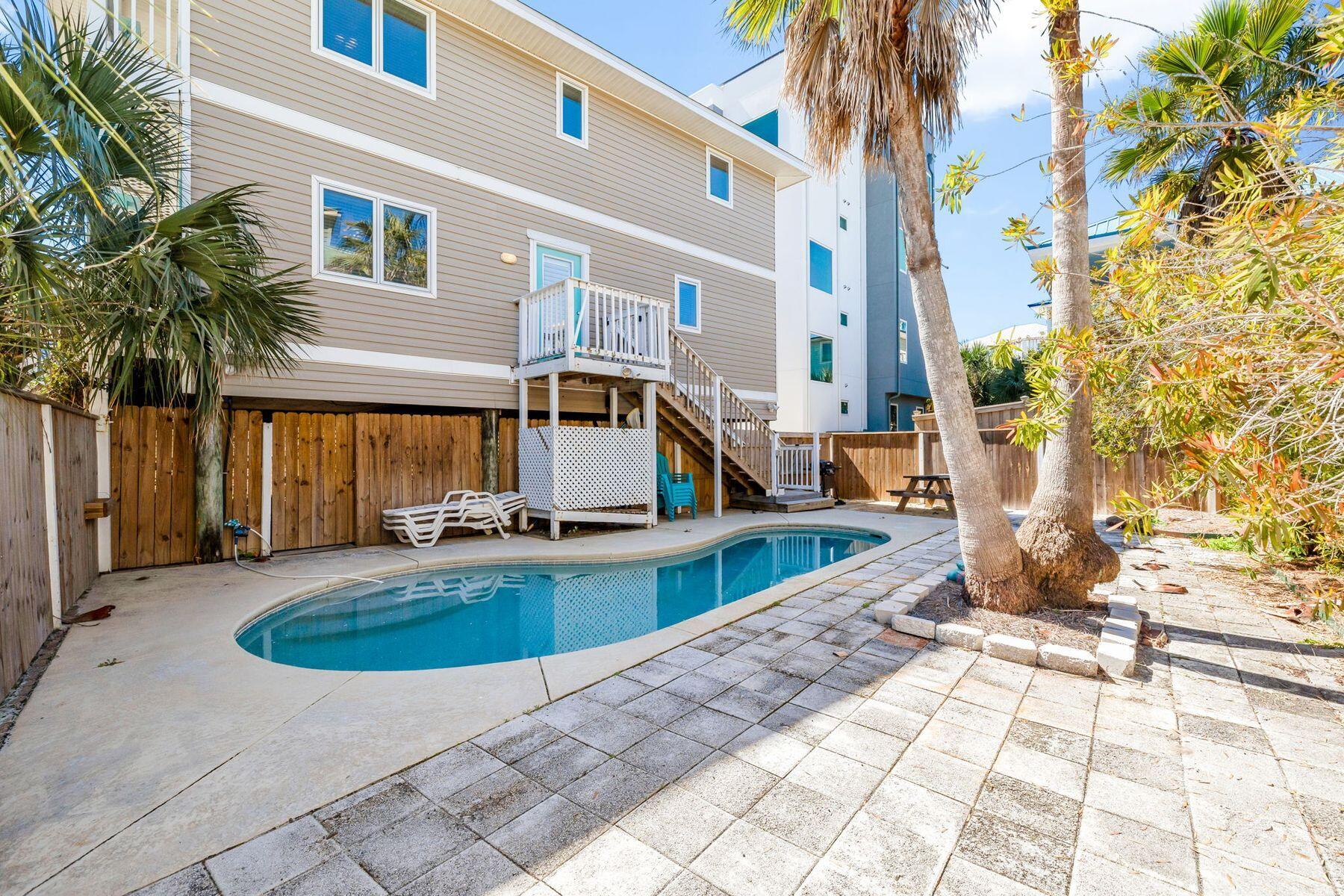 238 Open Gulf Street