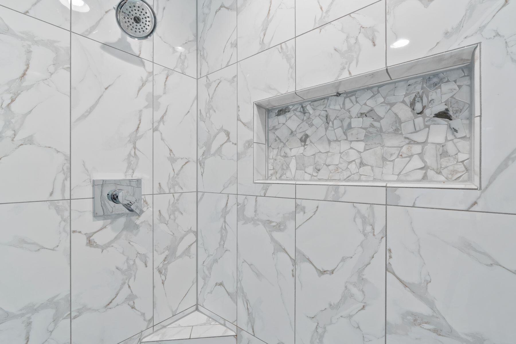 522 Augusta Way, 11006