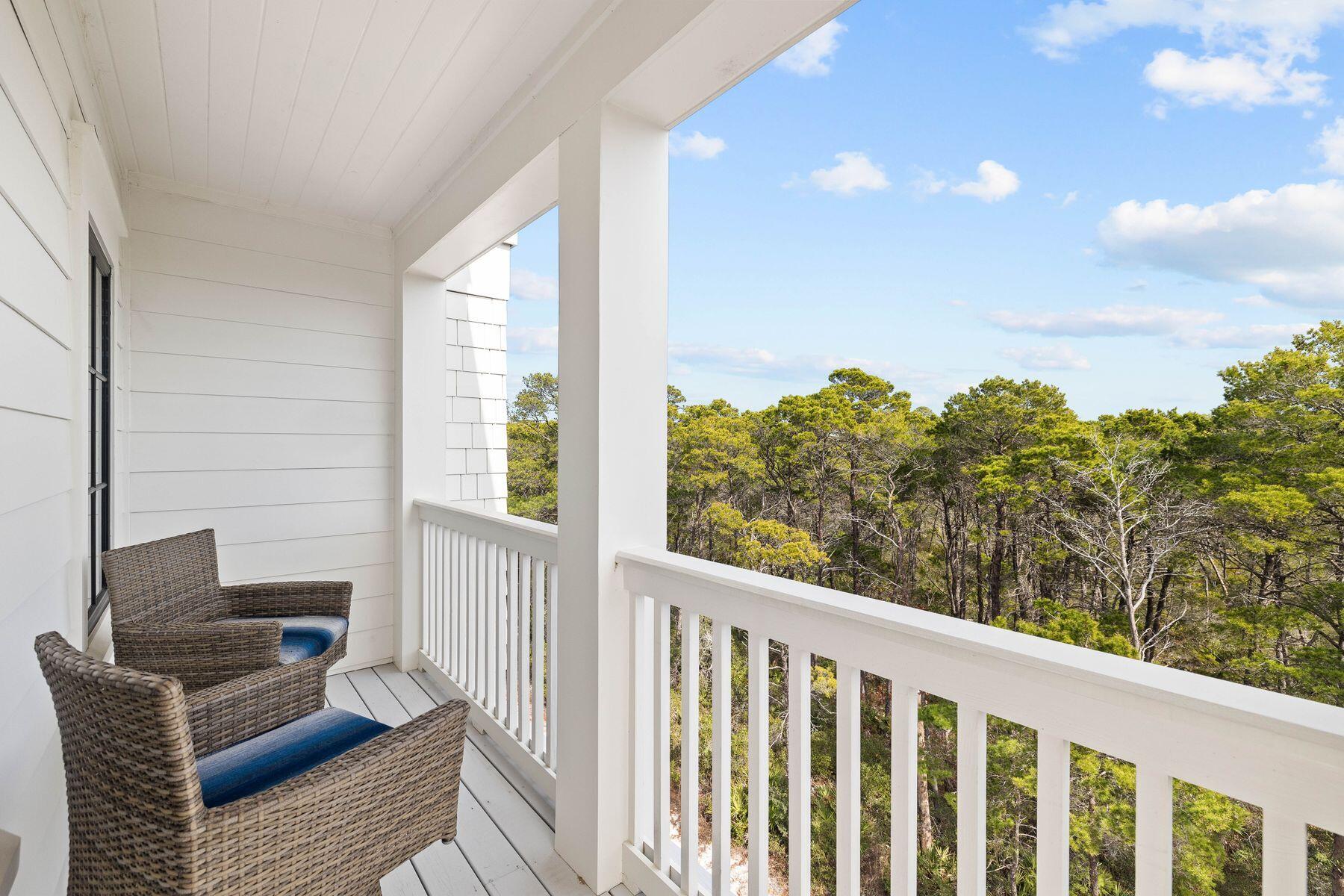 42 Grande Pointe Circle