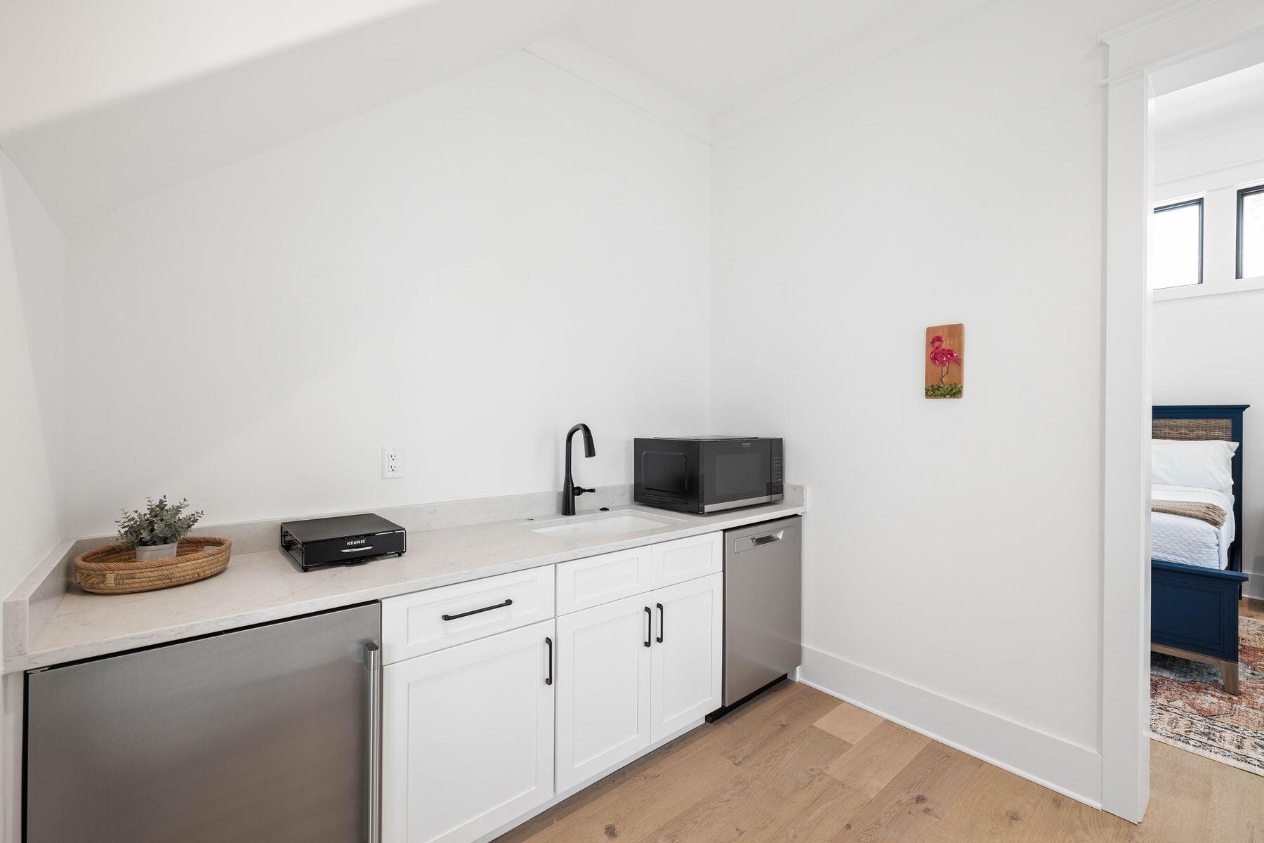 42 Grande Pointe Circle