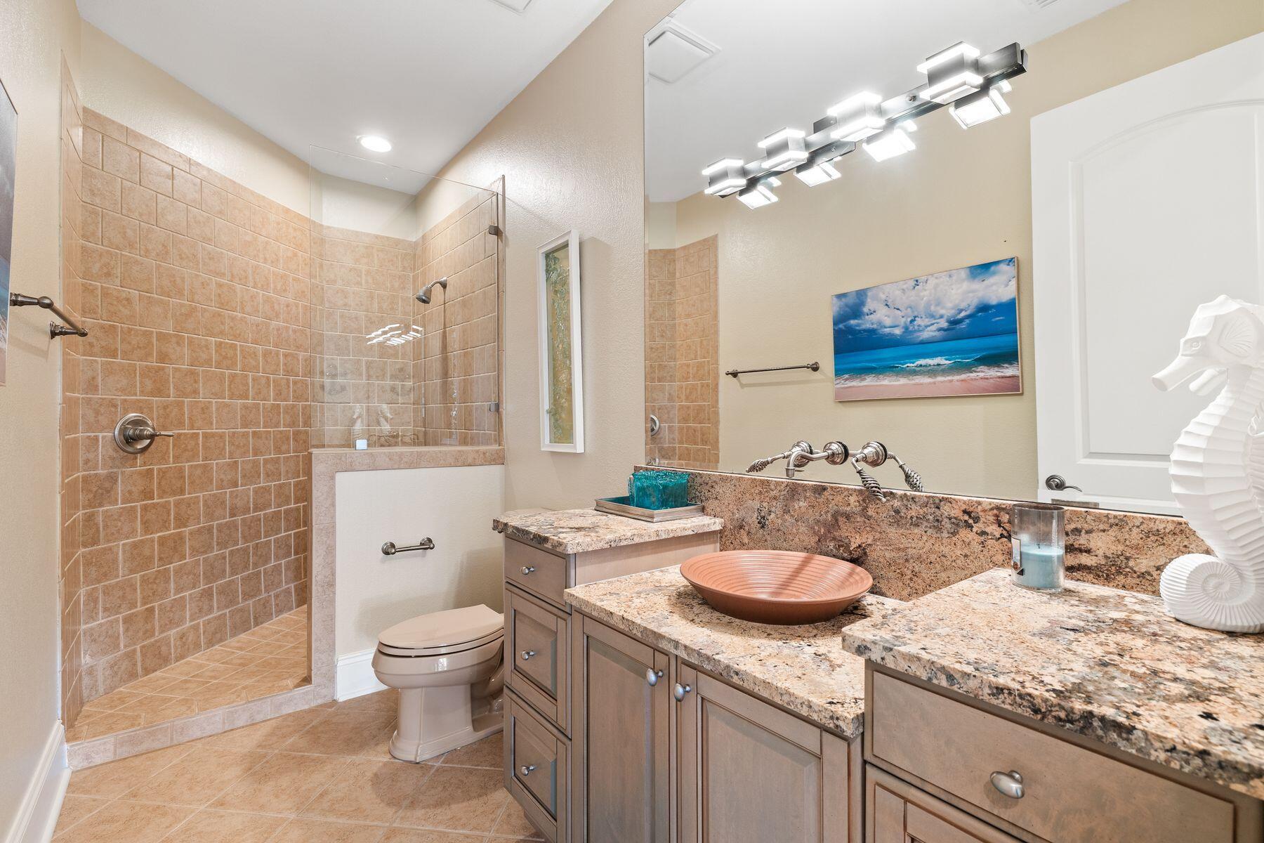 2987 Bay Villas Court