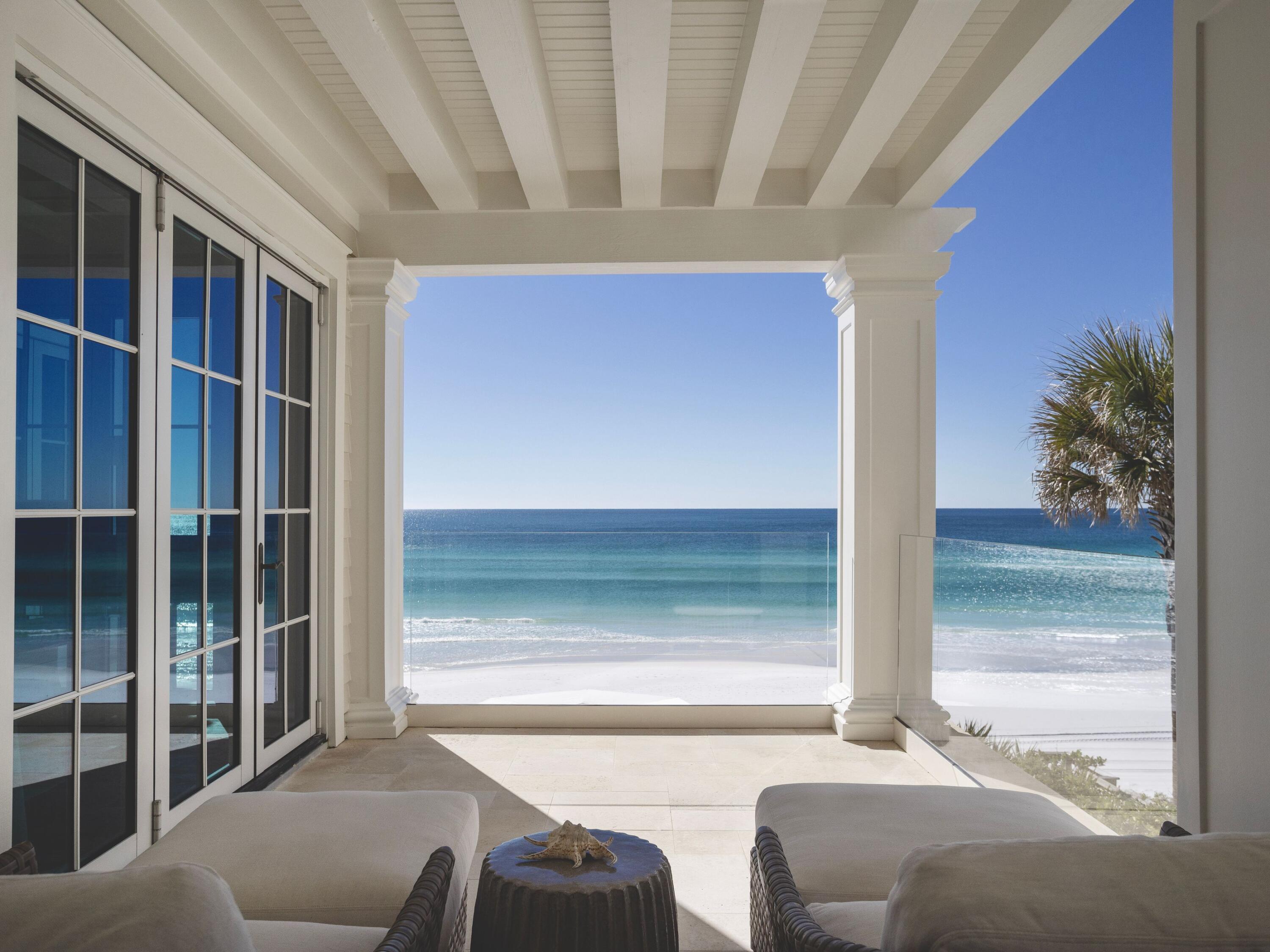 2520 E County Highway 30A