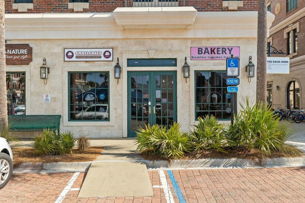 10343 E County Hwy 30A, C112