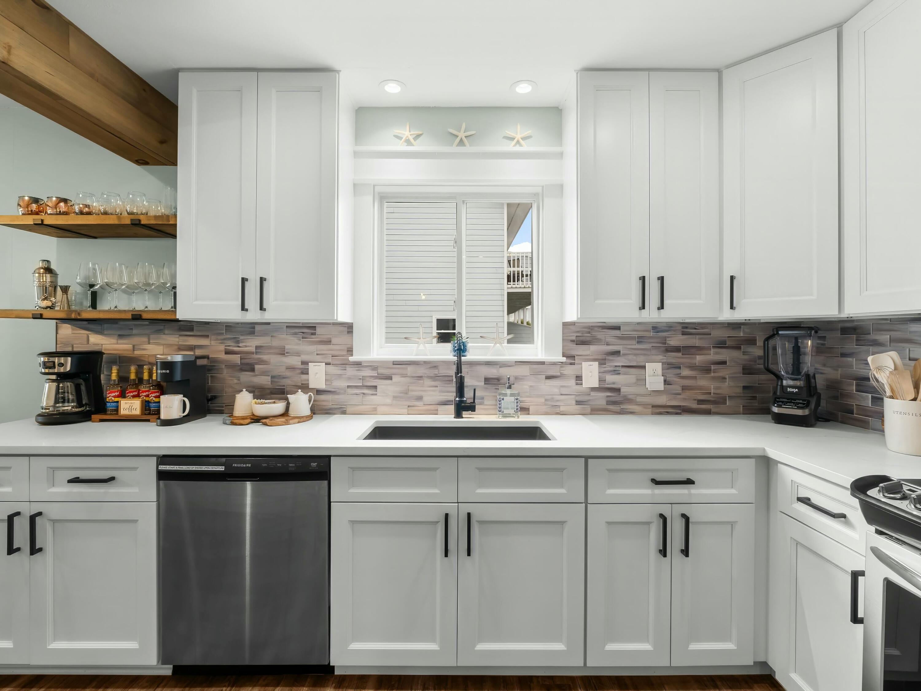 229 Blue Mountain Road, 103