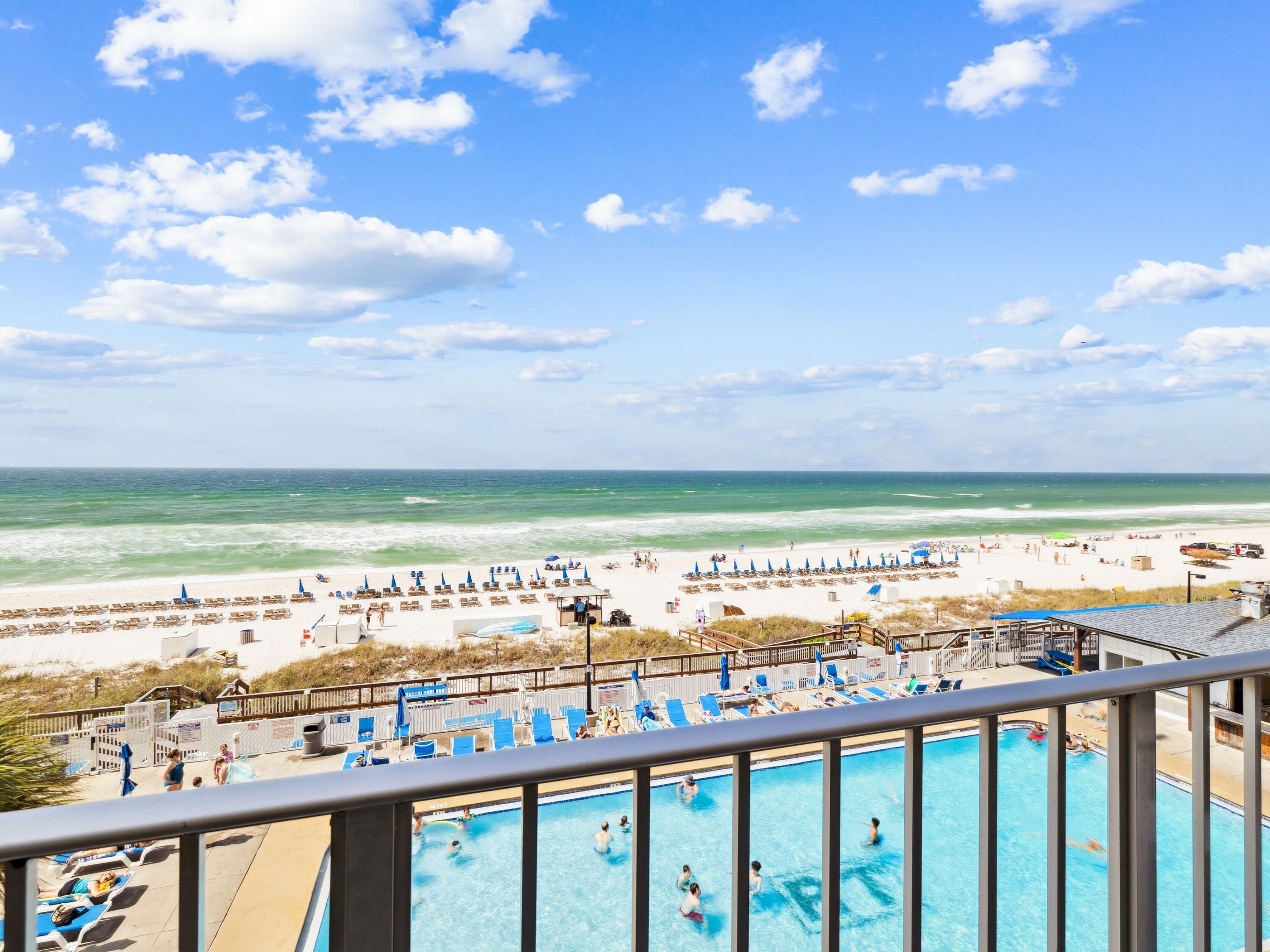 5801 Thomas Drive, 415