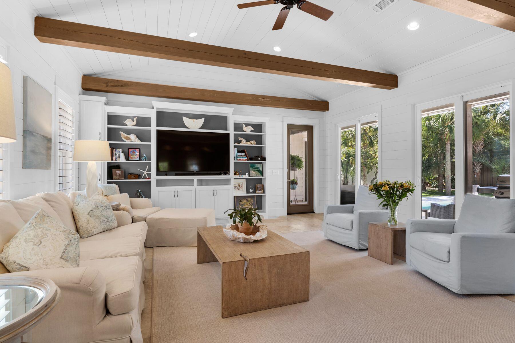 94 Walton Buena Vista Drive