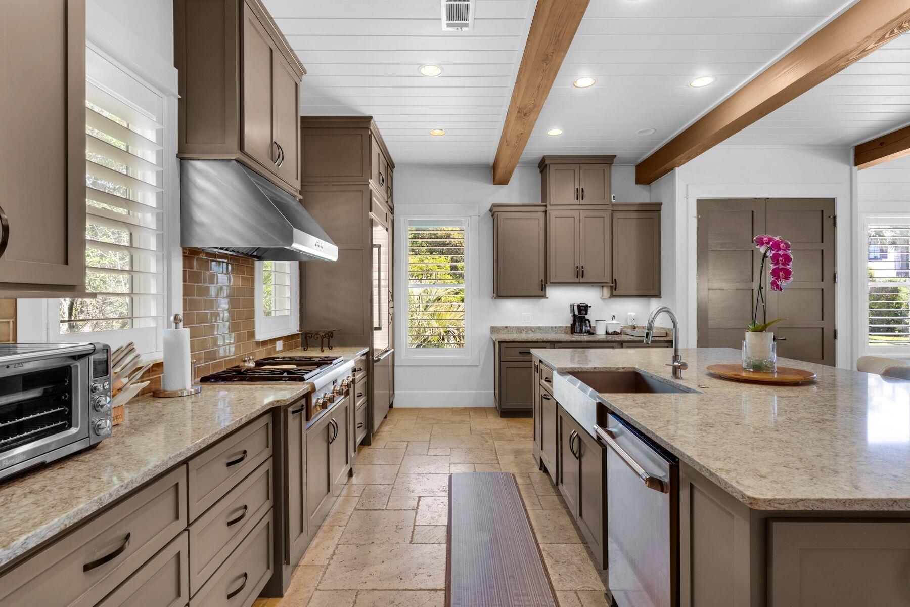 94 Walton Buena Vista Drive