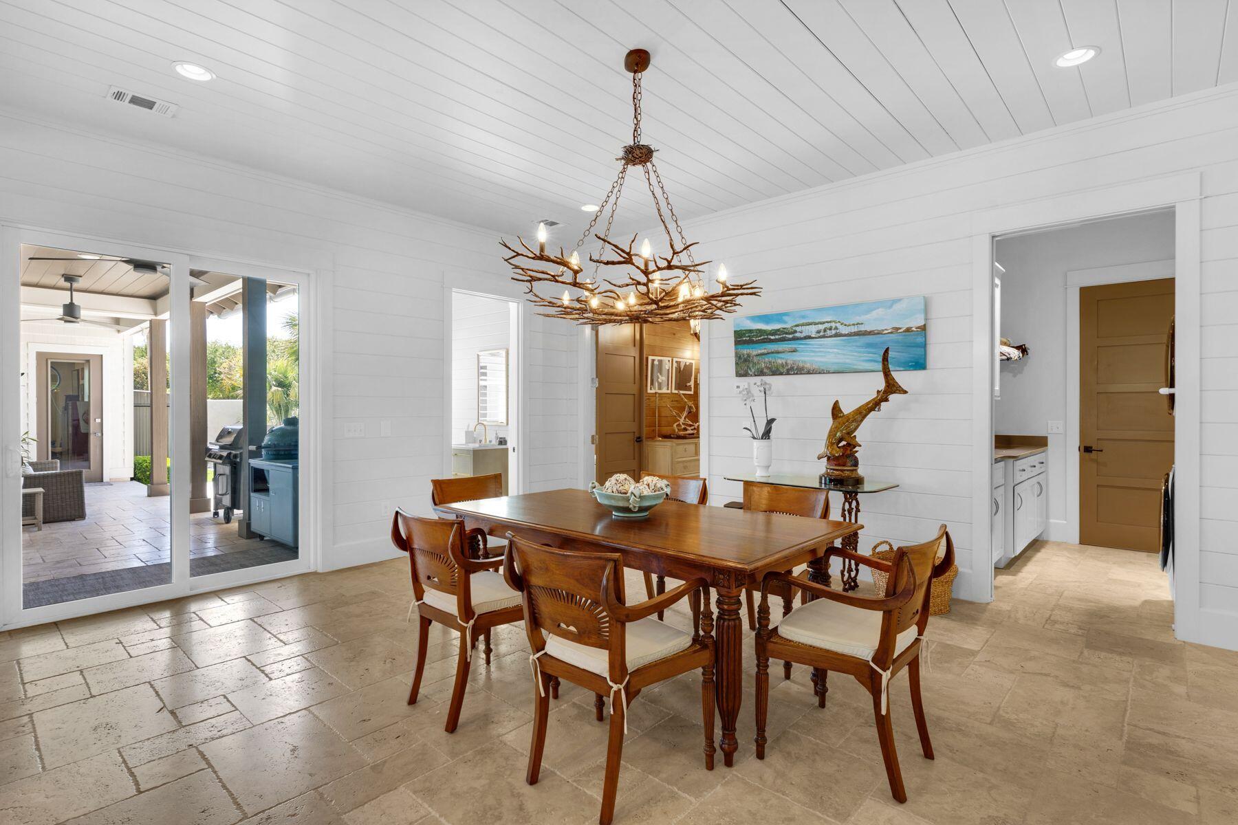 94 Walton Buena Vista Drive