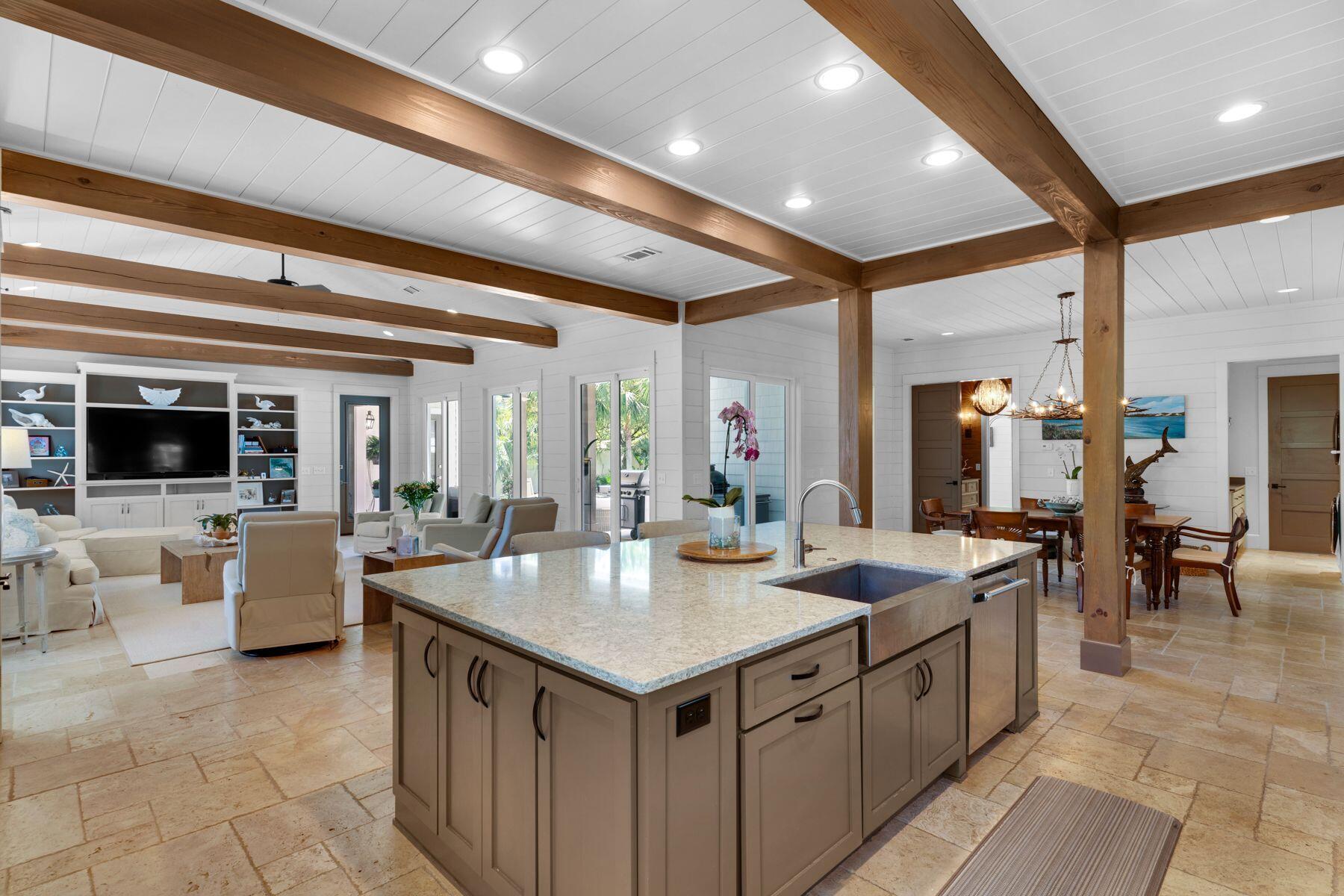 94 Walton Buena Vista Drive