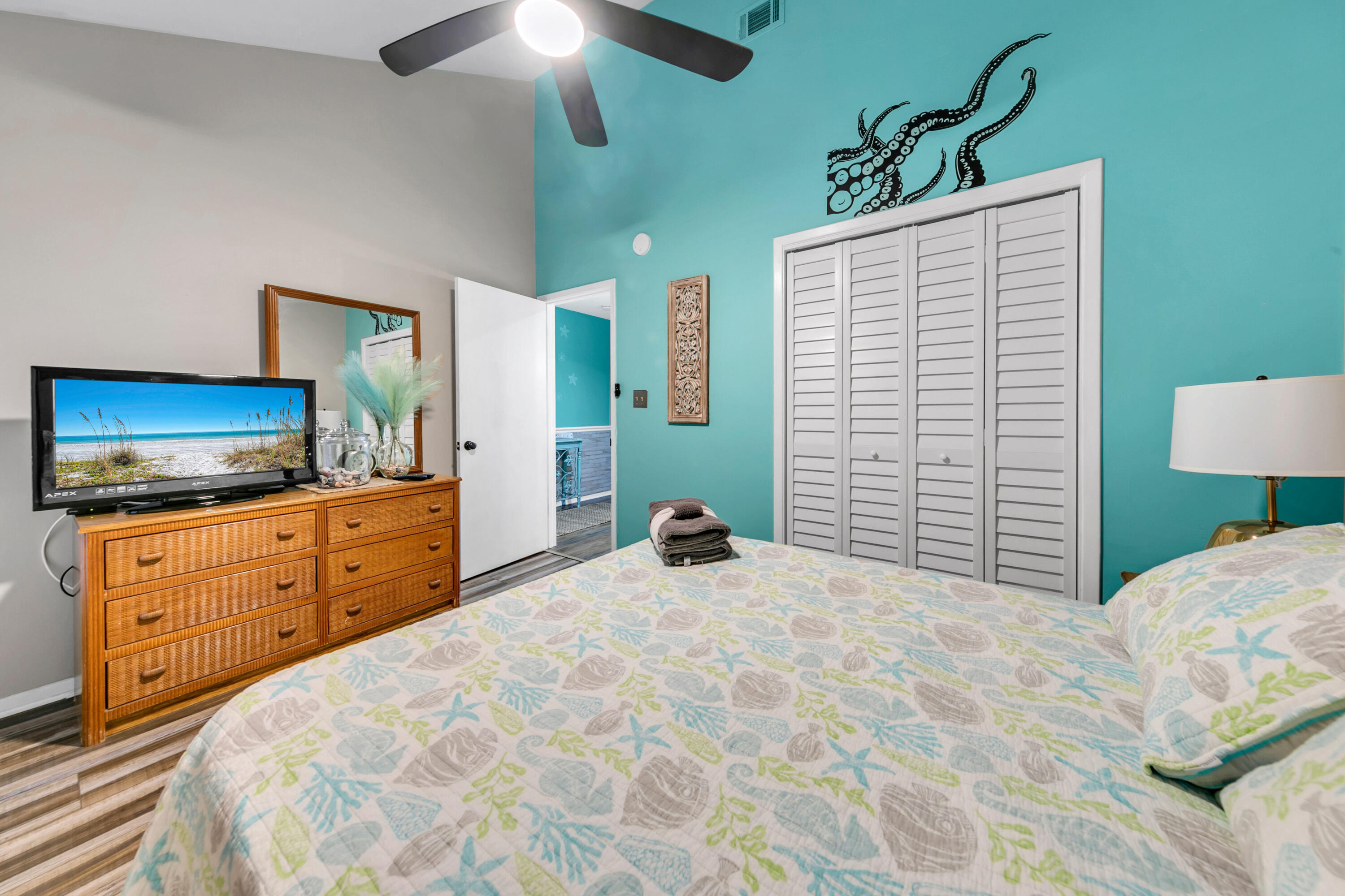 17614 Front Beach Road, D13