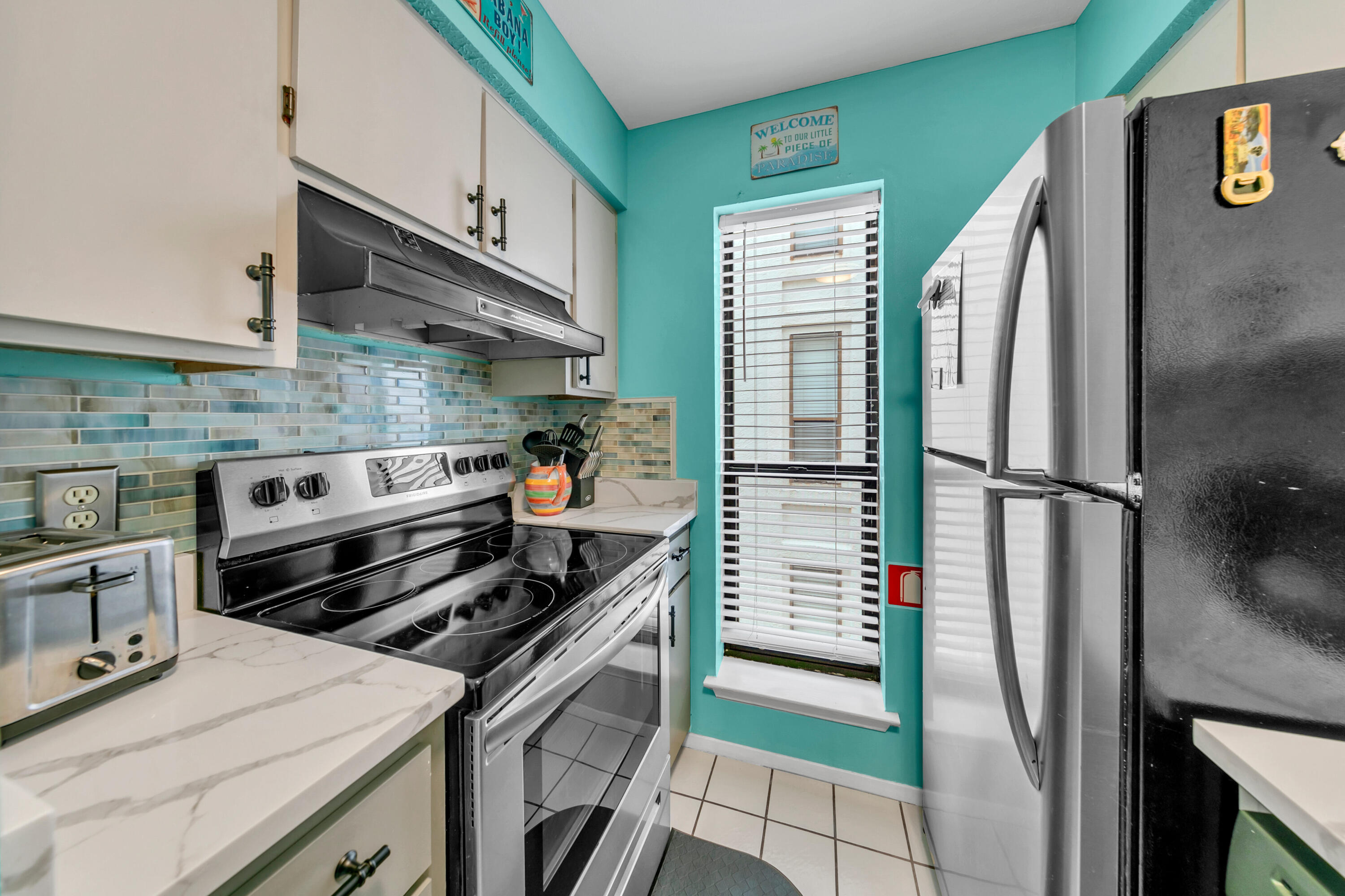 17614 Front Beach Road, D13