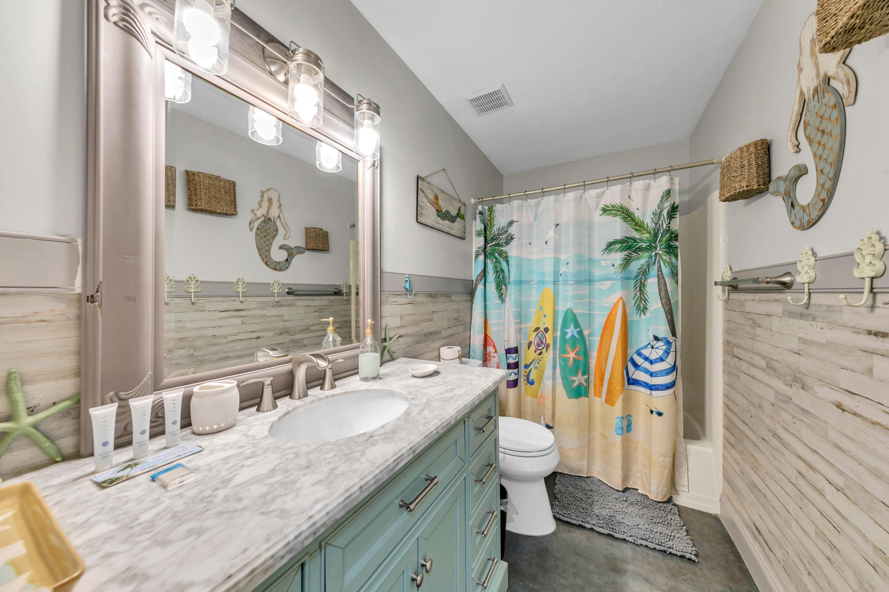 17614 Front Beach Road, D13