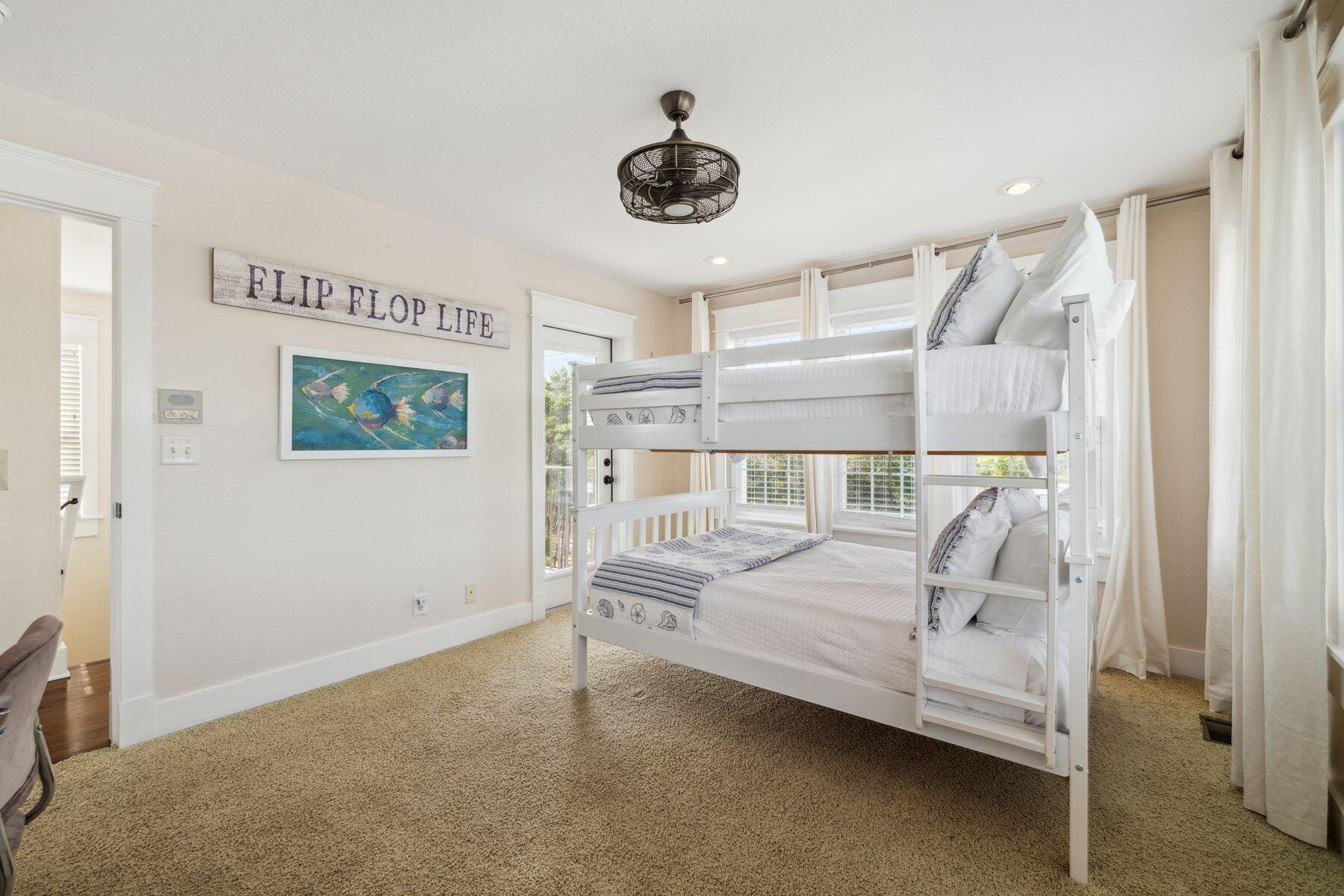 51 N Grande Pointe Drive