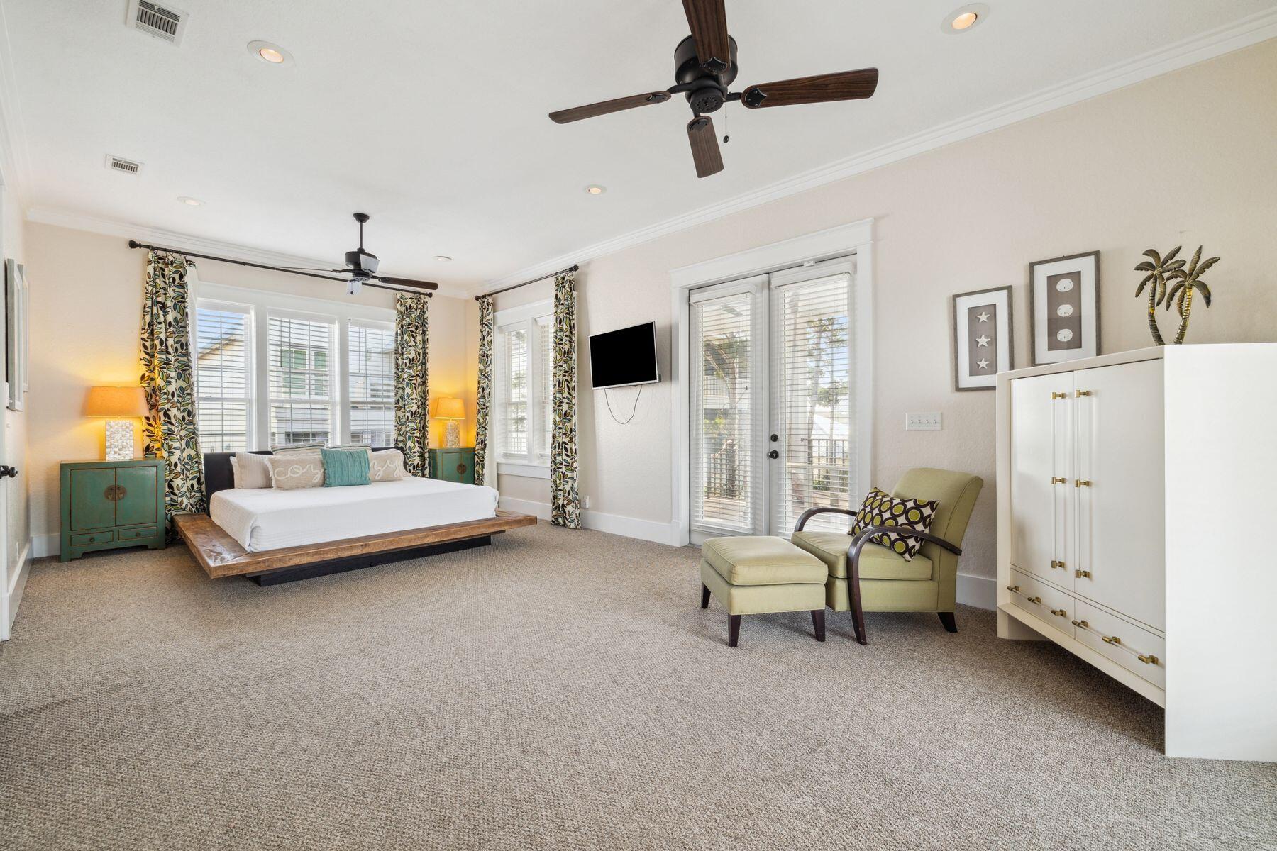 51 N Grande Pointe Drive