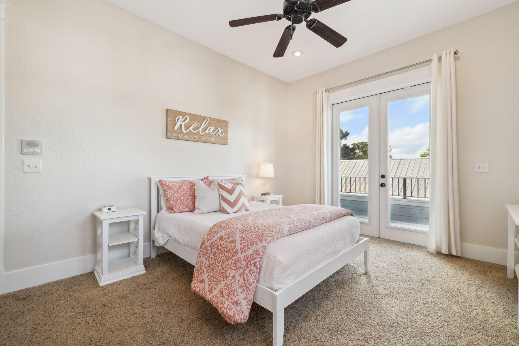 51 N Grande Pointe Drive