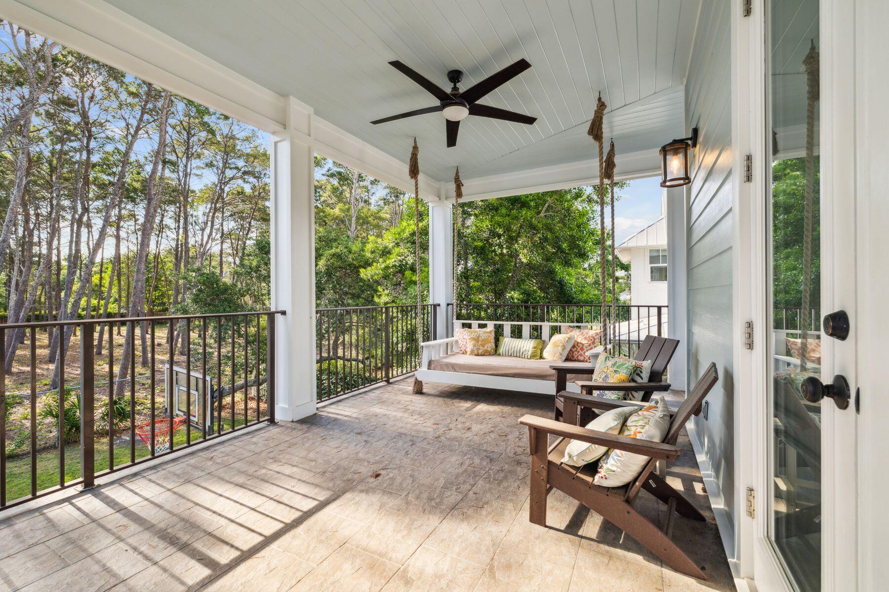 51 N Grande Pointe Drive