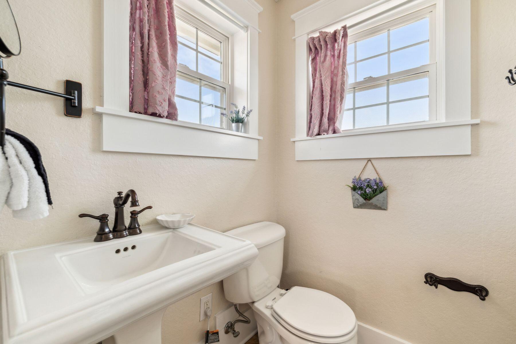 51 N Grande Pointe Drive