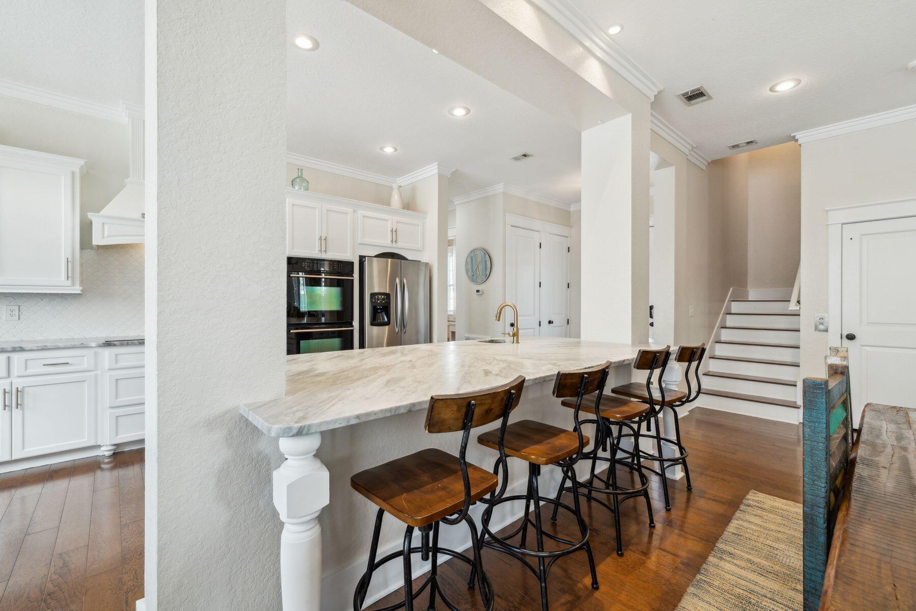 51 N Grande Pointe Drive