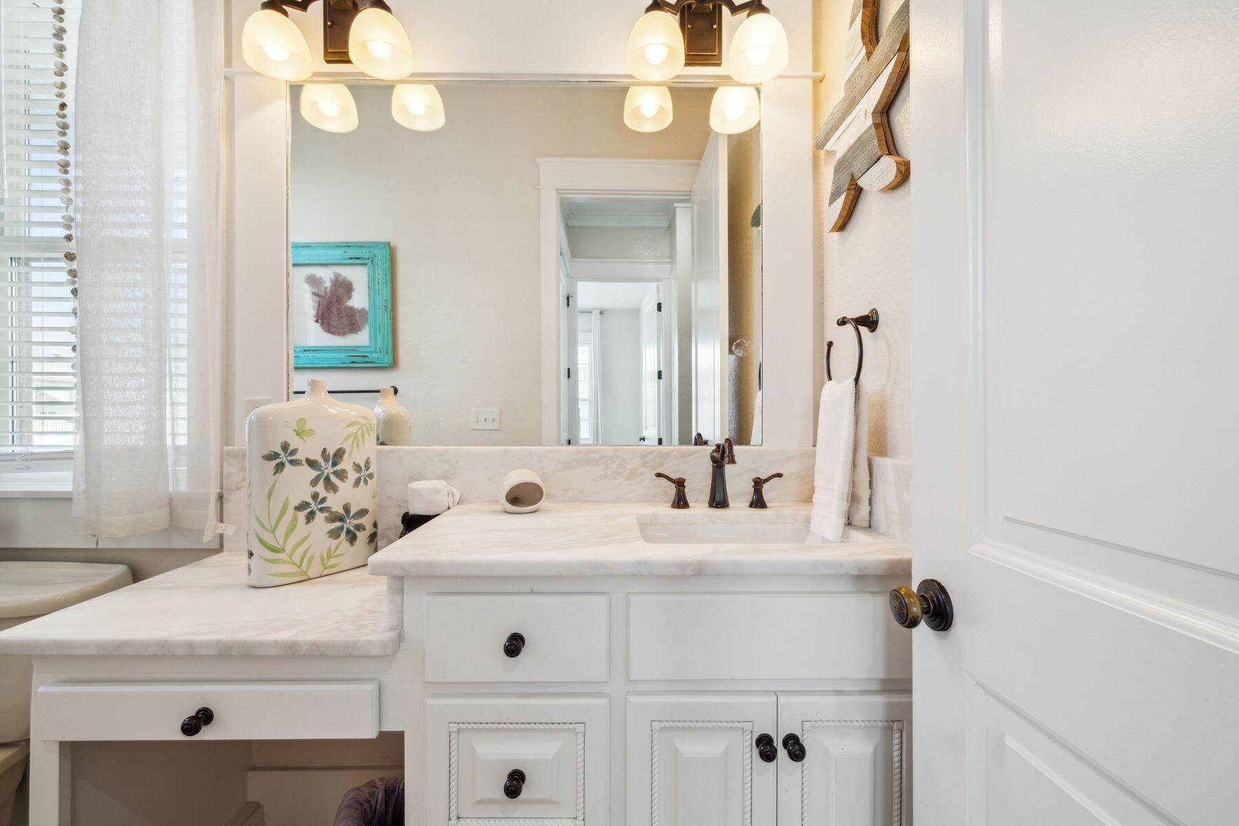 51 N Grande Pointe Drive